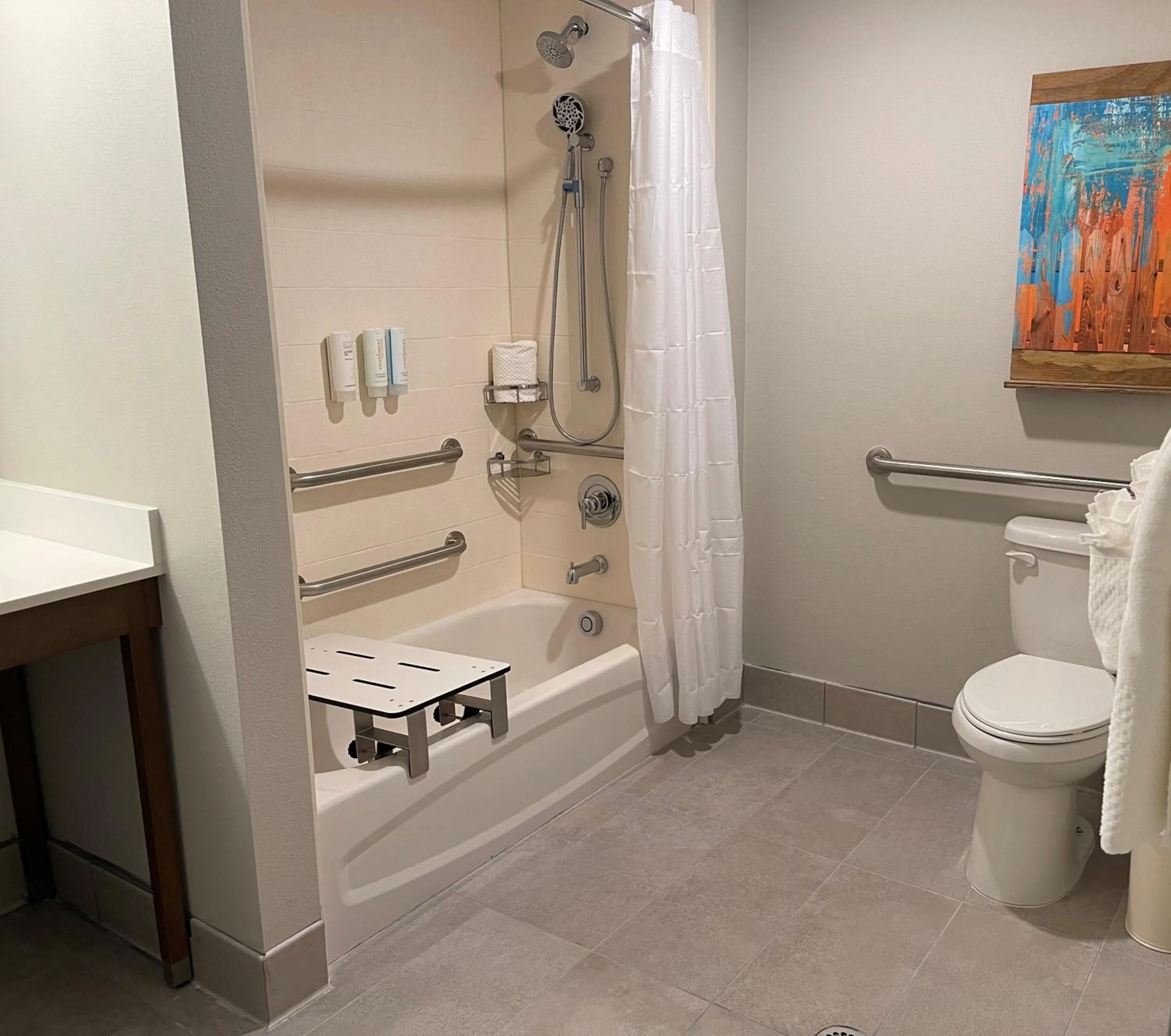 King Suite with Tub - Disability Access/Non Smoking/Interior Hall in MainStay Suites Gatlinburg Downtown Area