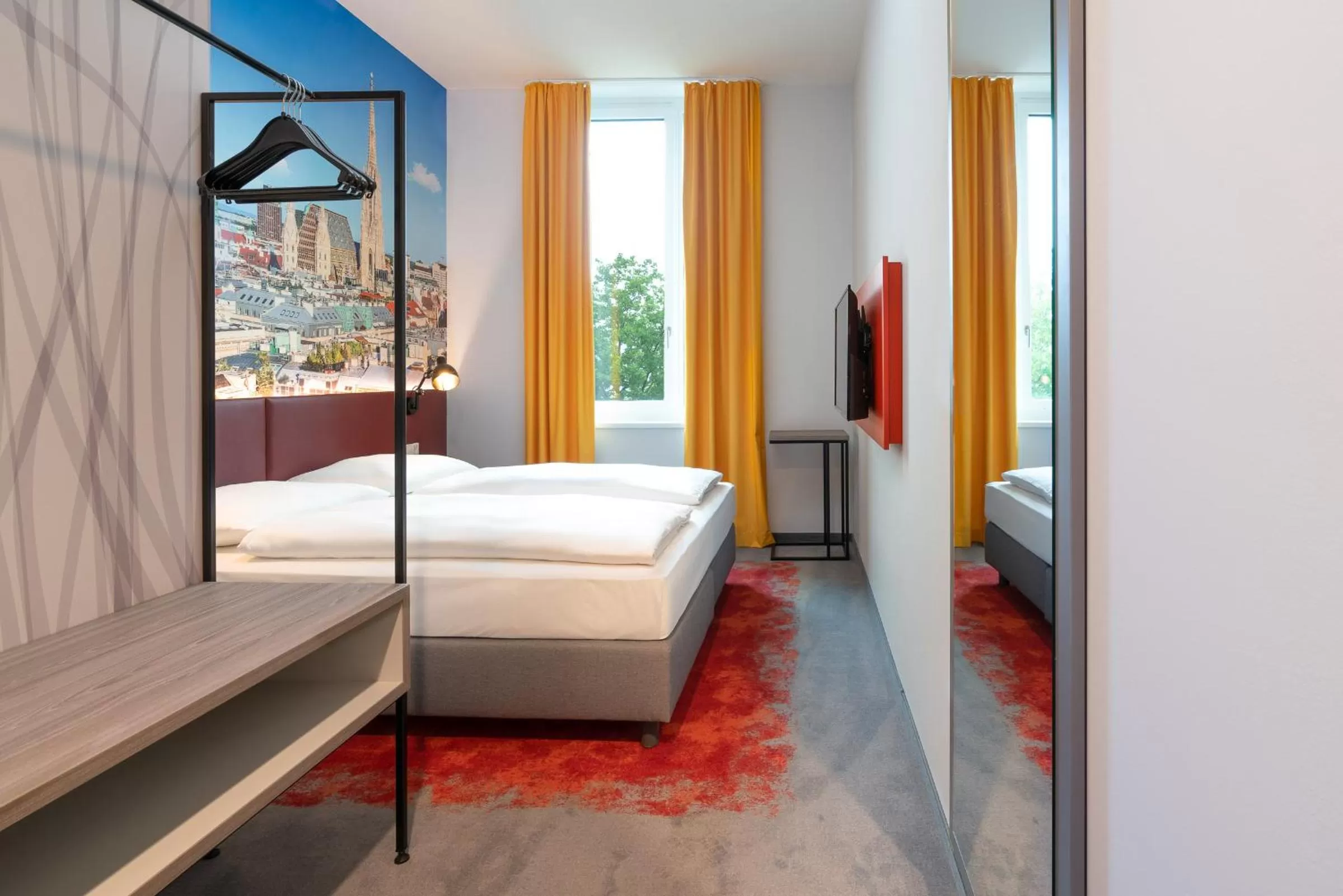 Double Room in Campanile Vienna South