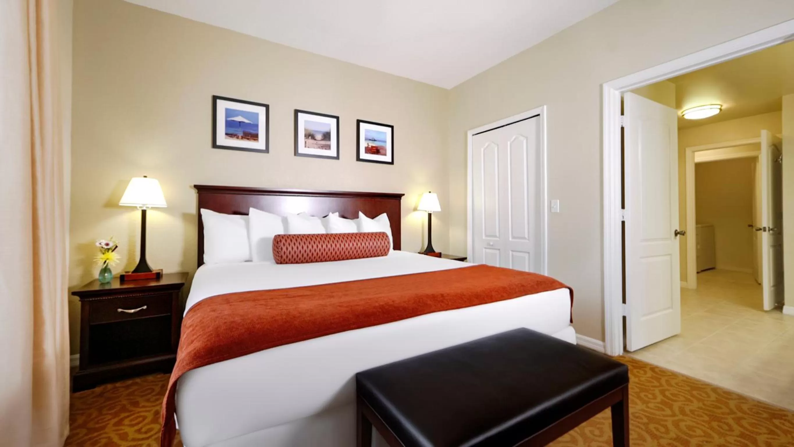 Three-Bedroom Villa in Calypso Cay Vacation Villas