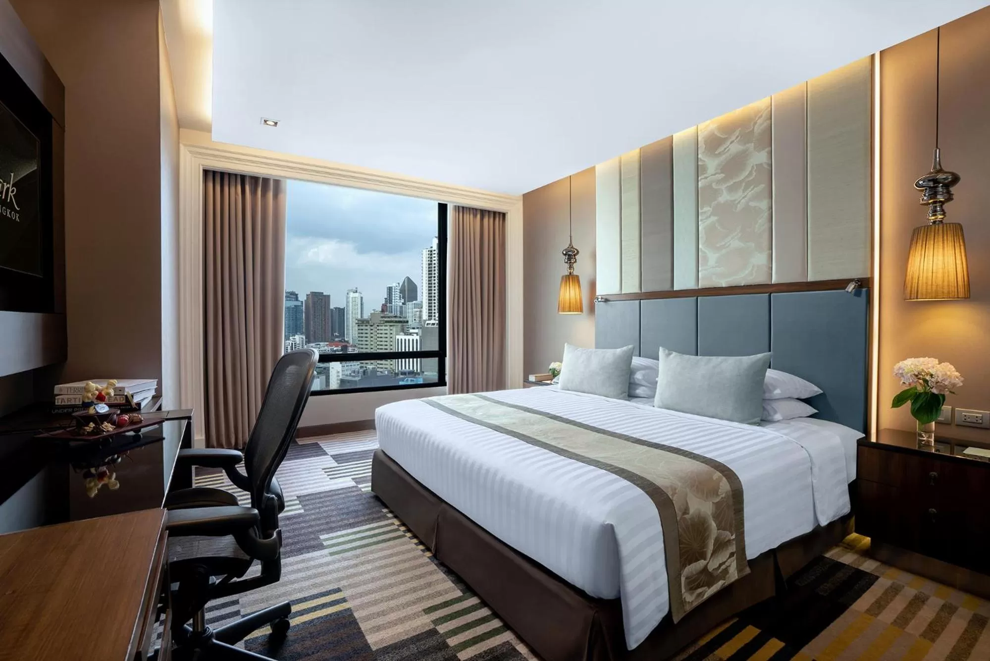 Premium Room in The Landmark Bangkok