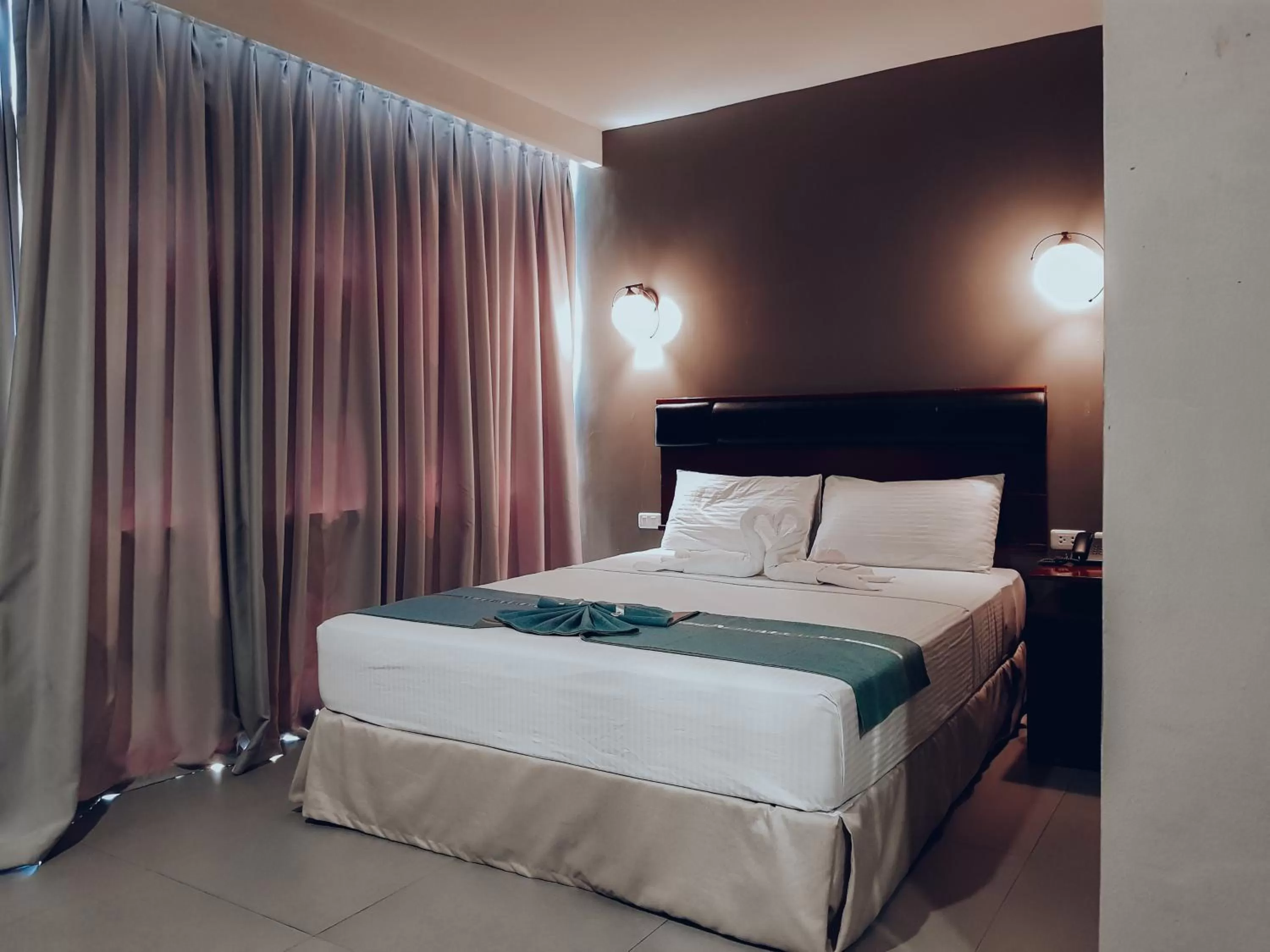 Deluxe Room in Dosi Hotel PH