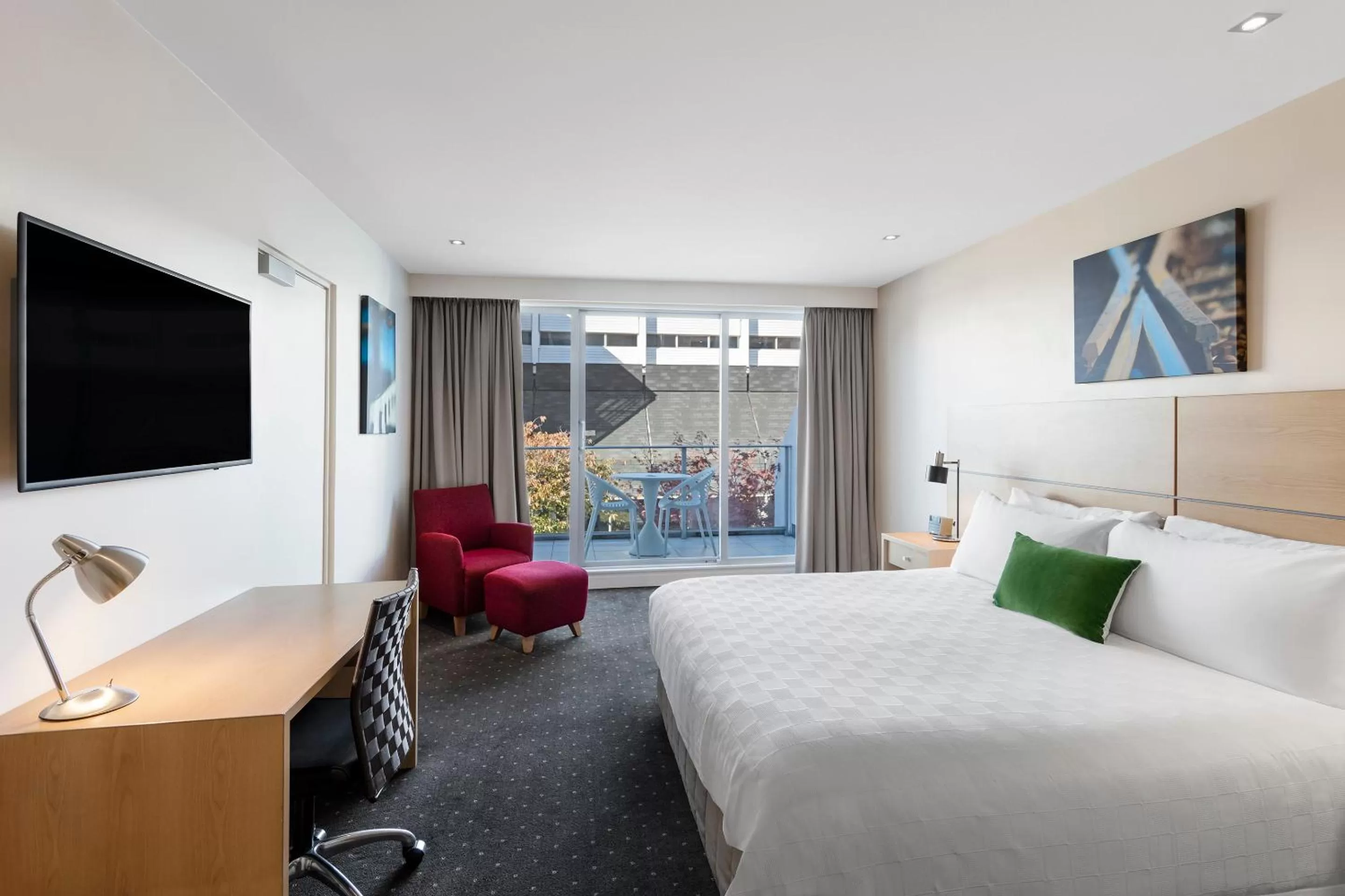 Mountain View King Accessible with Balcony - 1 King bed in Crowne Plaza Queenstown by IHG