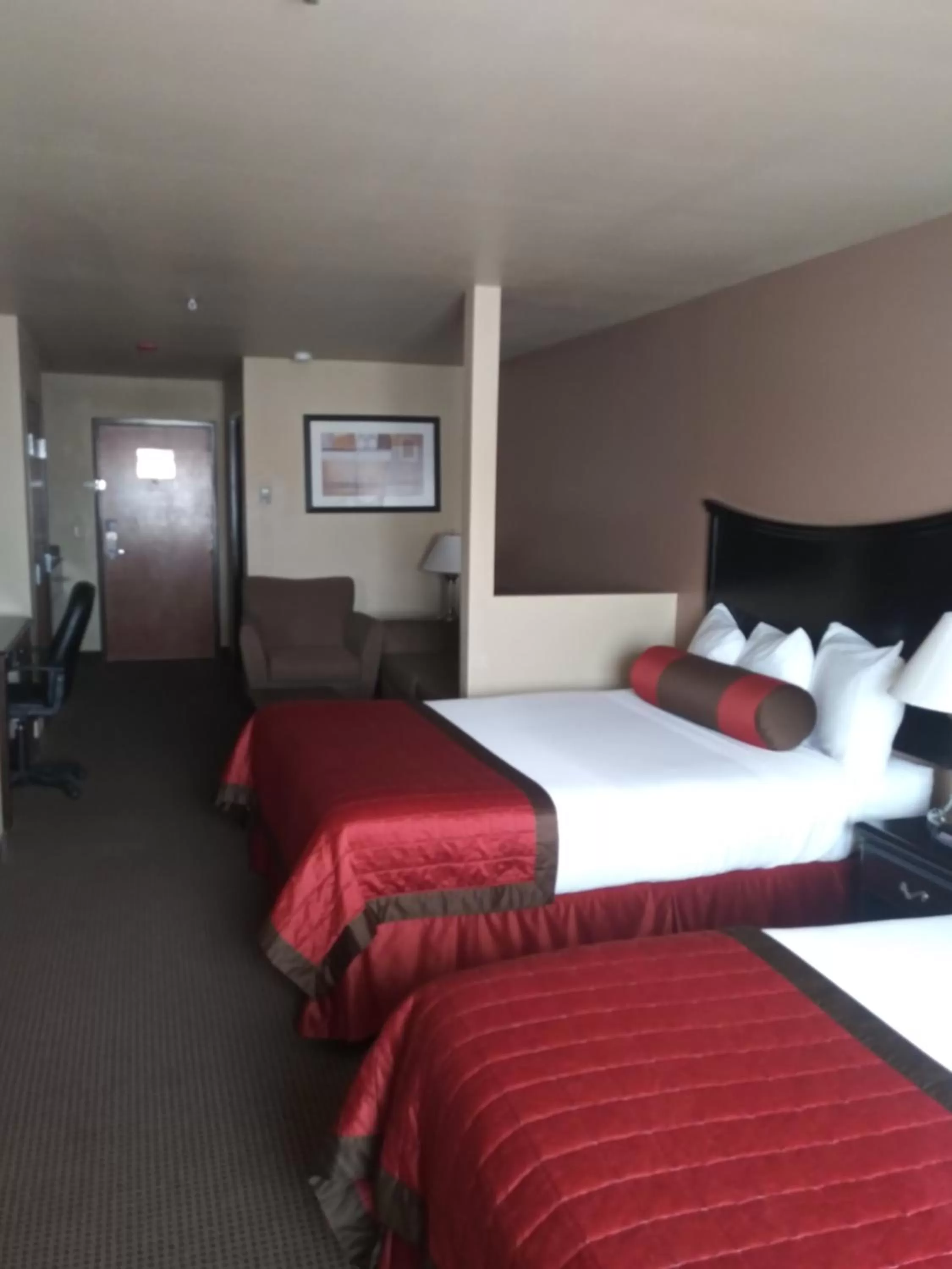 Queen Suite - Non-Smoking in Baymont by Wyndham Wheeler