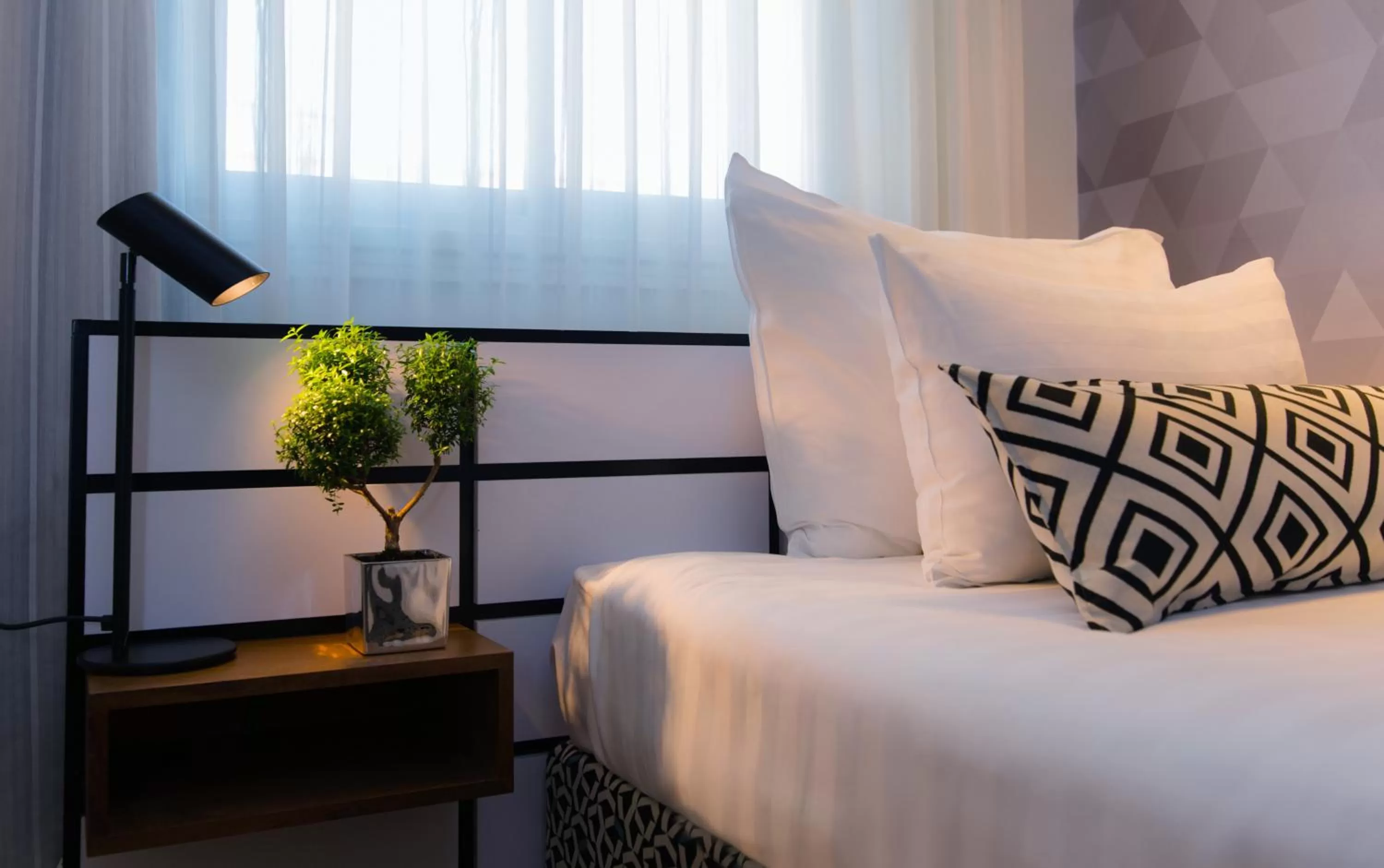 Small Single Room in Prima Tel Aviv Hotel