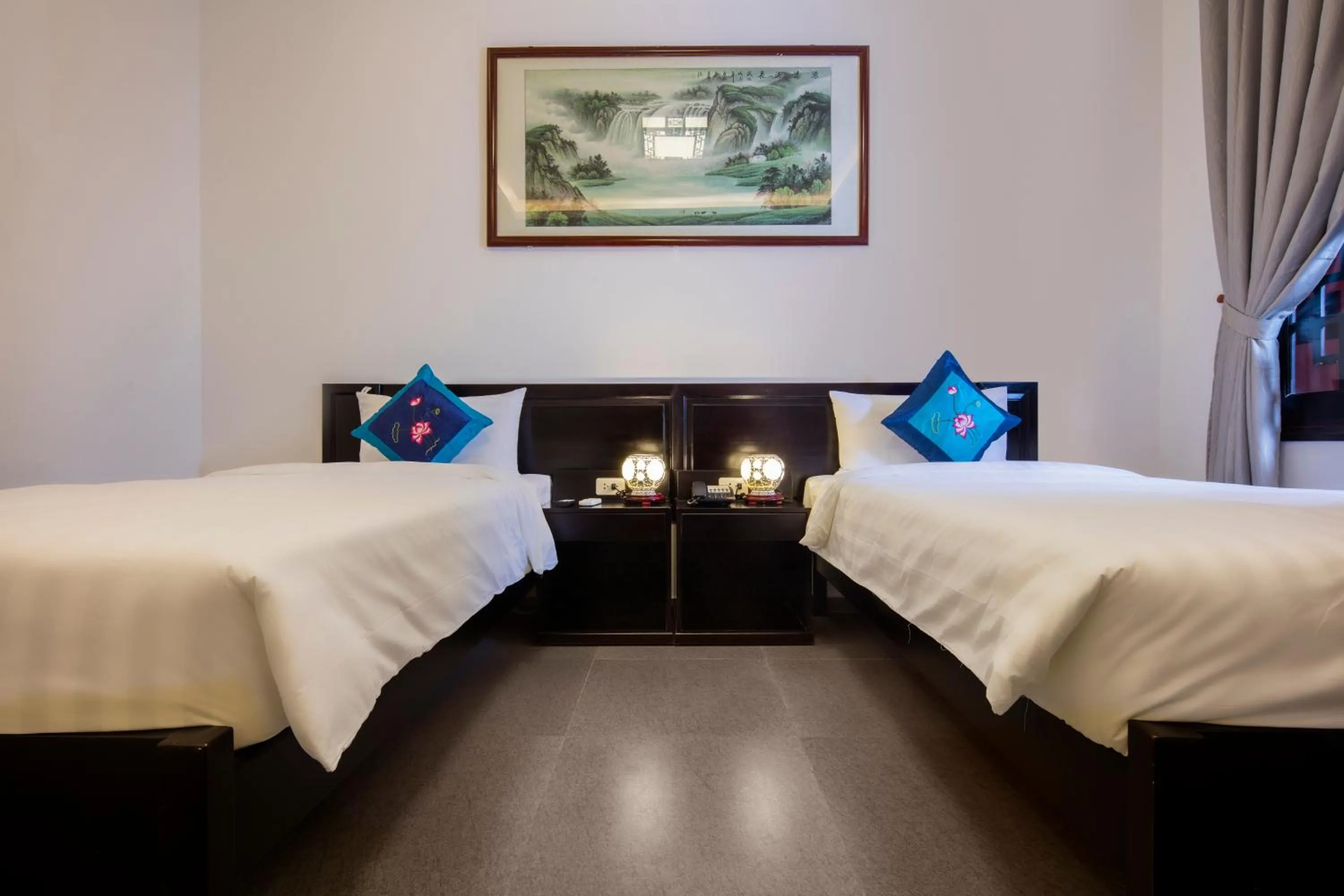 Standard Double or Twin Room with Shared Bathroom in Phu House