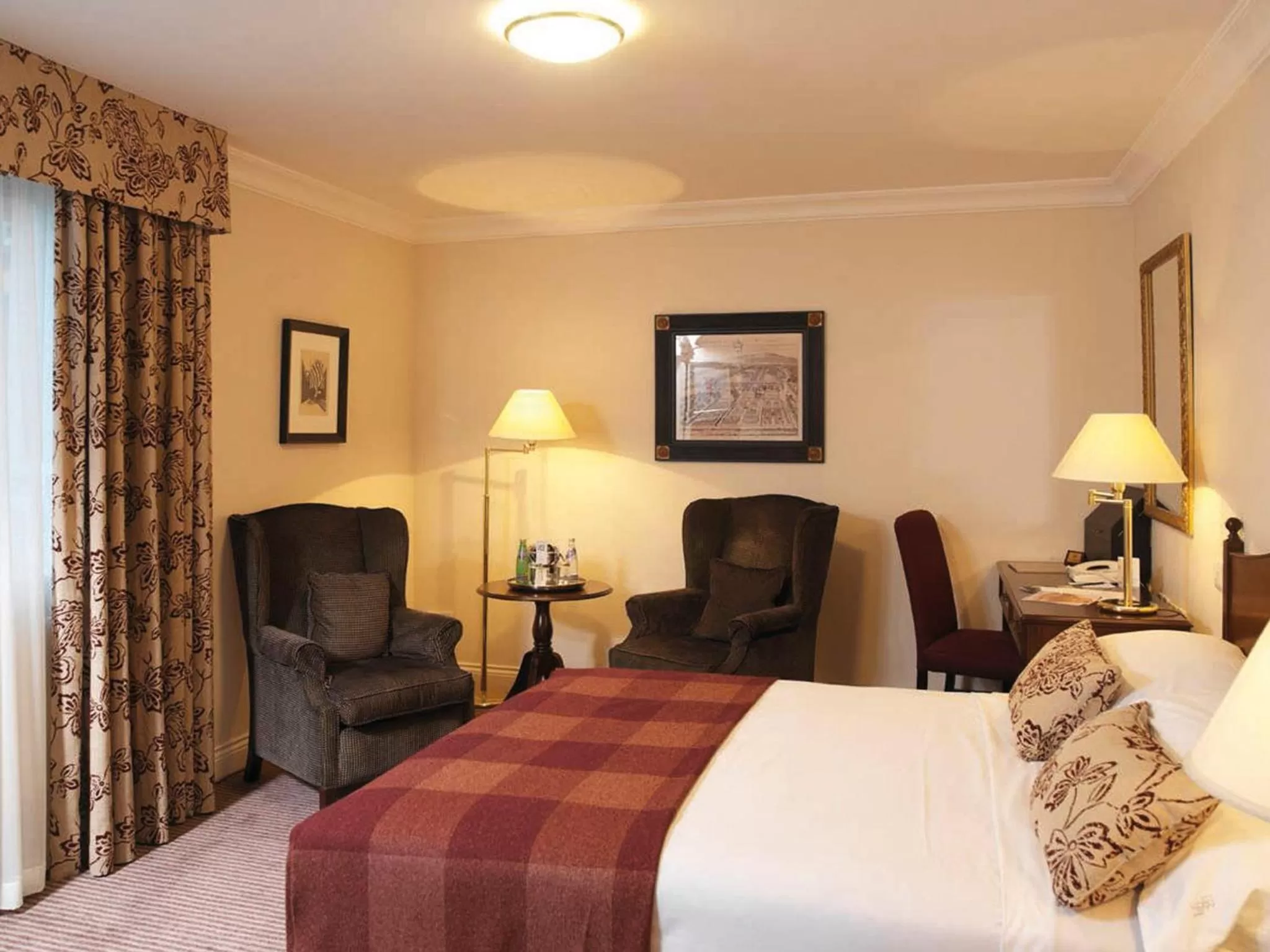Standard Twin Room in Macdonald Frimley Hall Hotel & Spa