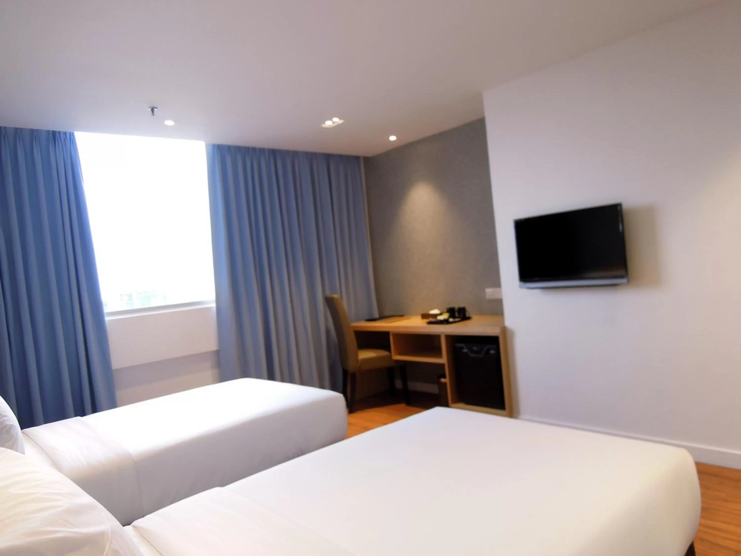 Superior Twin Room in Hotel Excelsior Ipoh