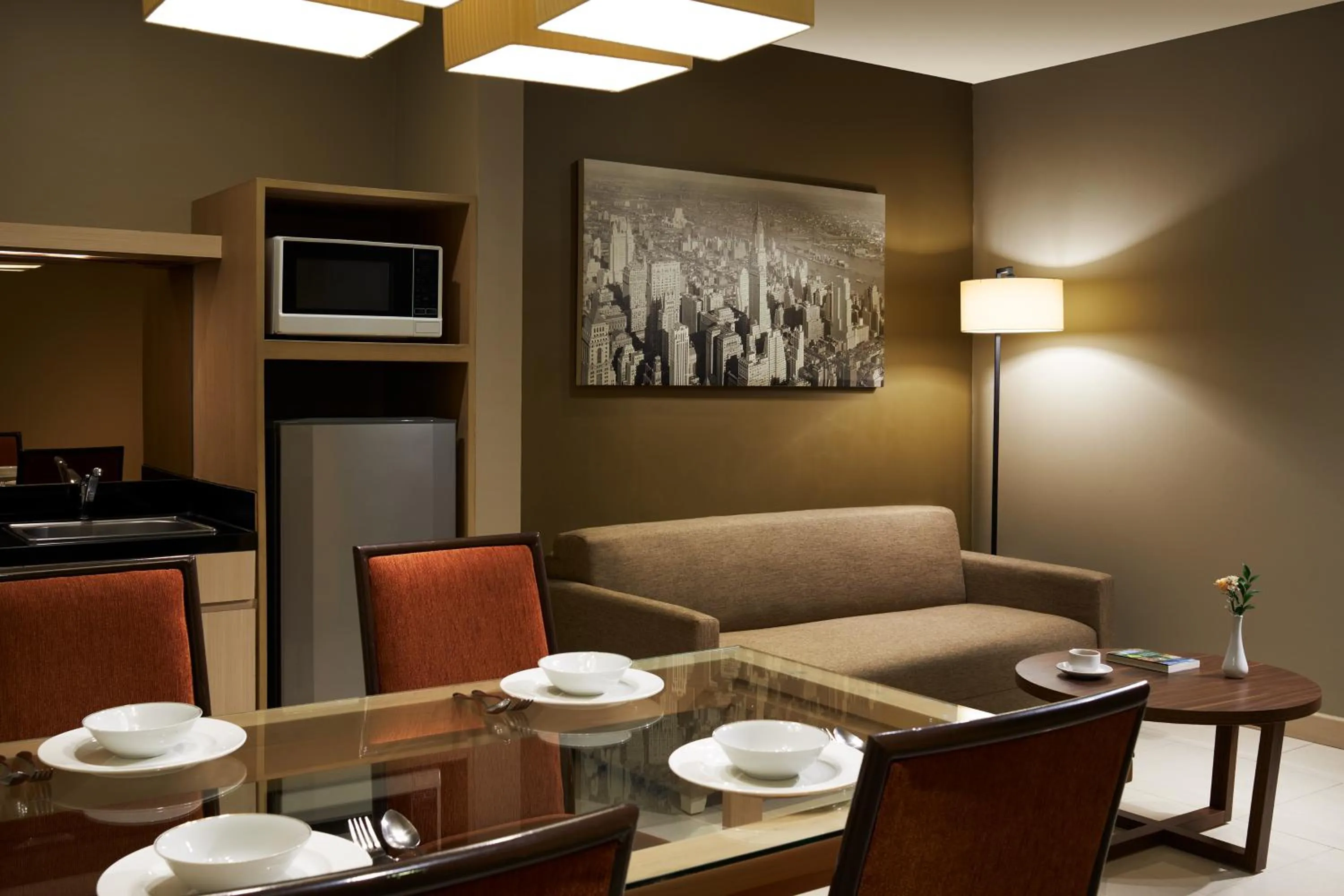 Two-Bed Room Junior Suite in eL Hotel Jakarta