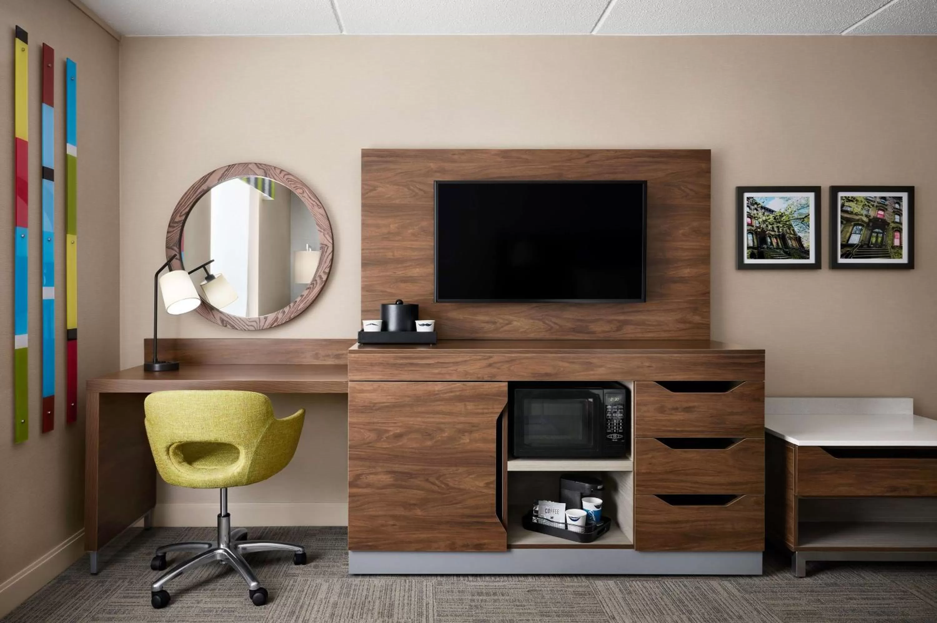 King Room - Mobility Access/Non-Smoking in Hampton Inn & Suites West Haven