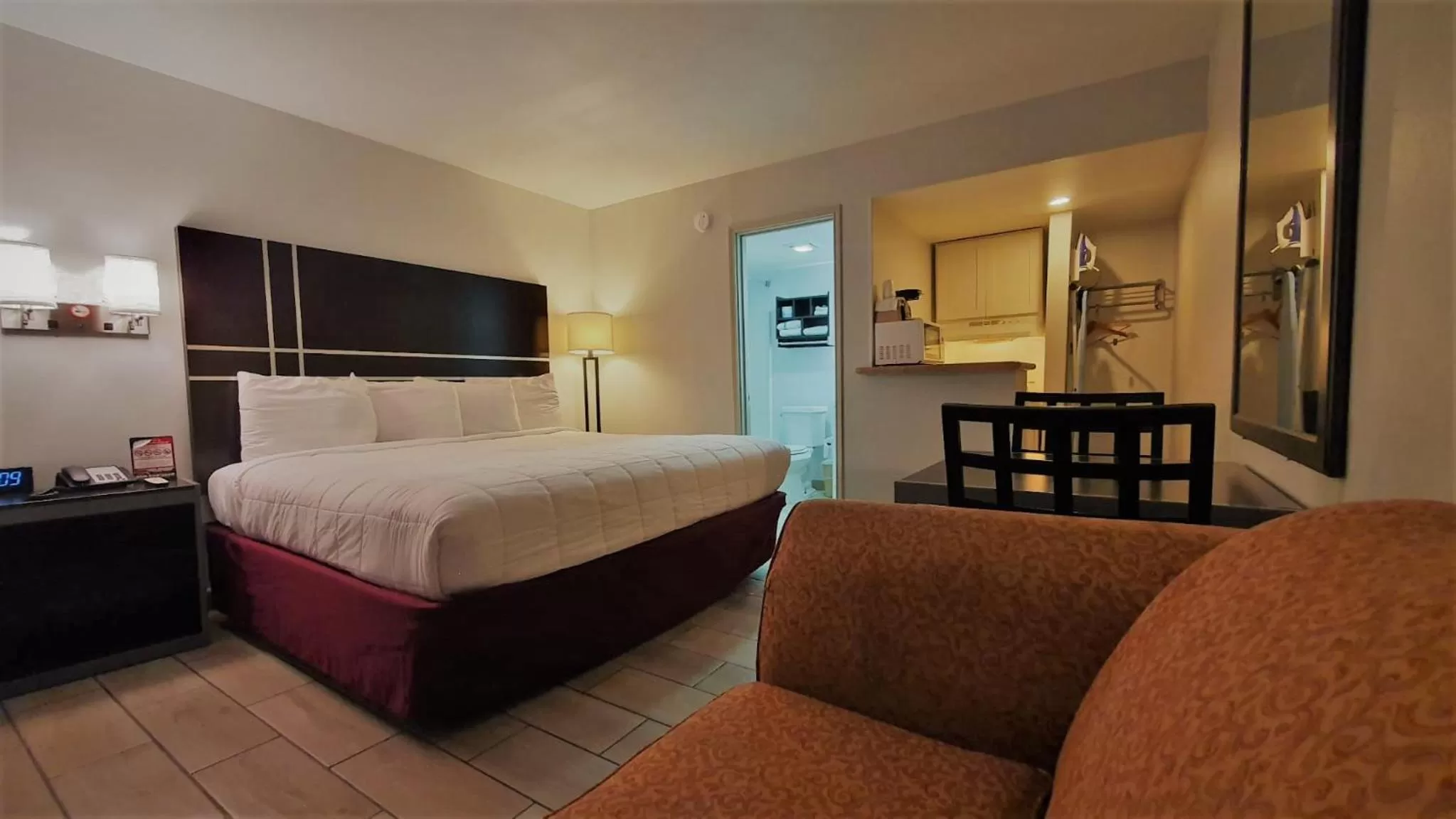 Standard Single Room - single occupancy in South Padre Island Lodge