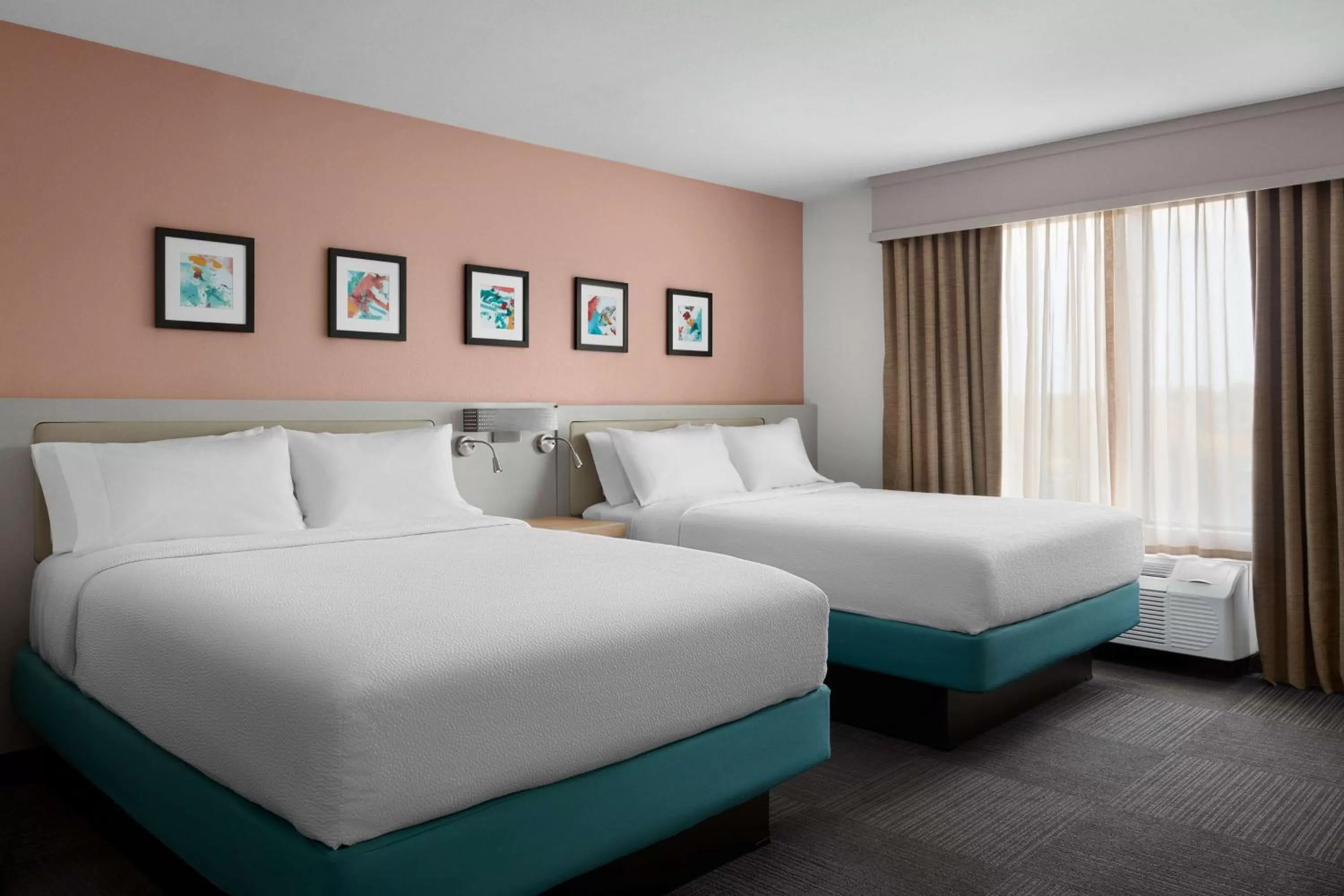 Queen Suite with Two Queen Beds - Hearing Accessible in Hilton Garden Inn Beaufort