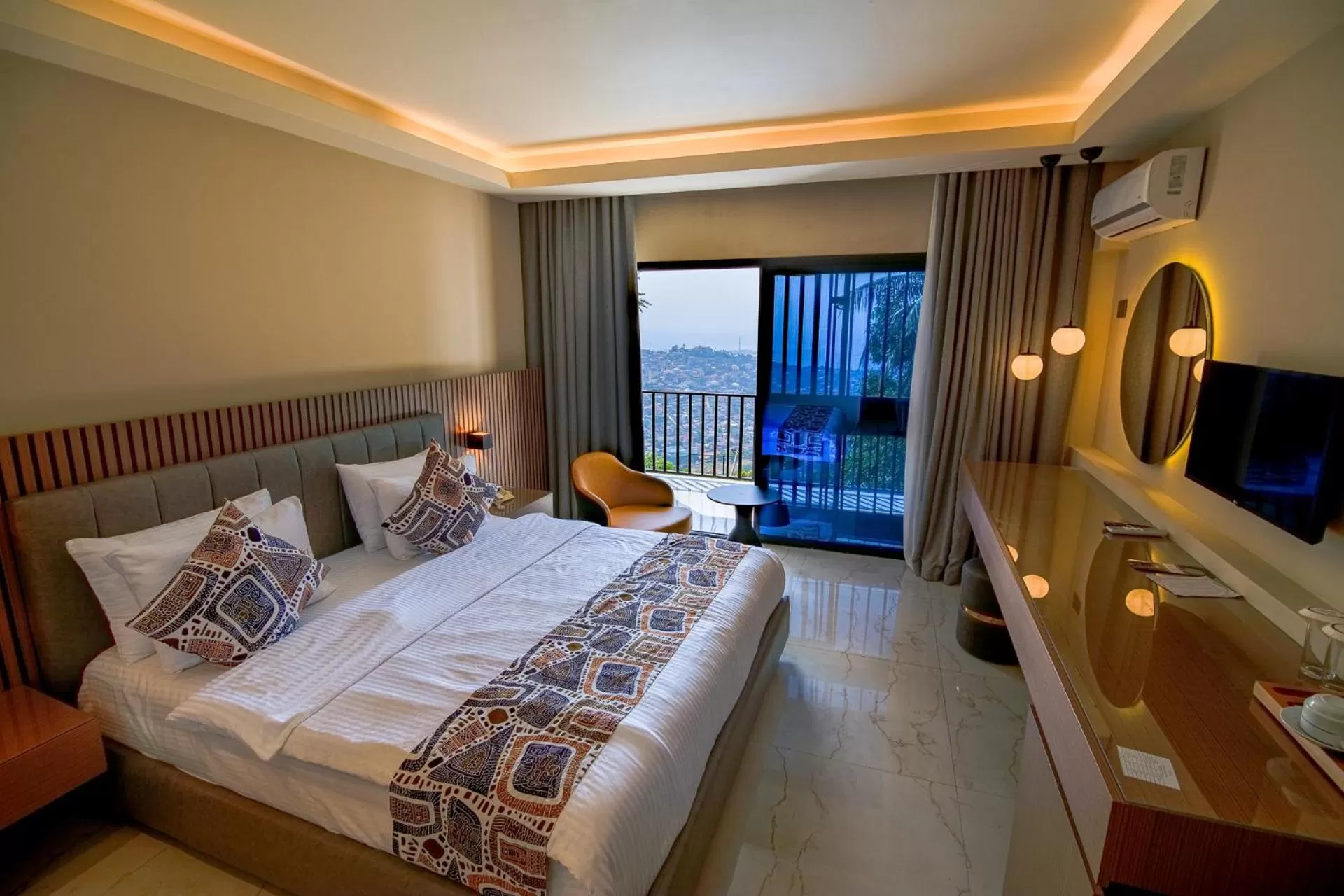 The Country Lodge Hotel