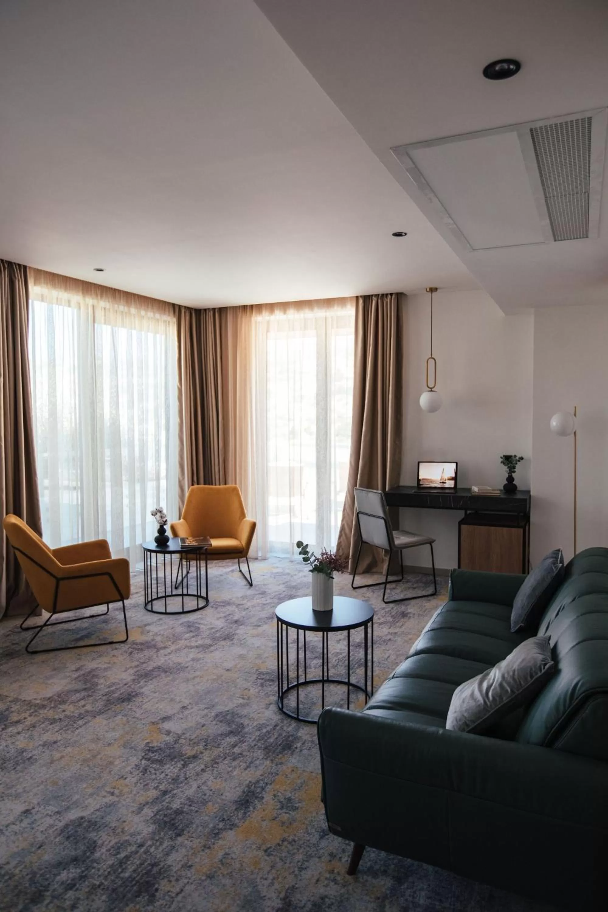 Deluxe Double or Twin Room with Terrace and Sea View in City Hotel Dubrovnik