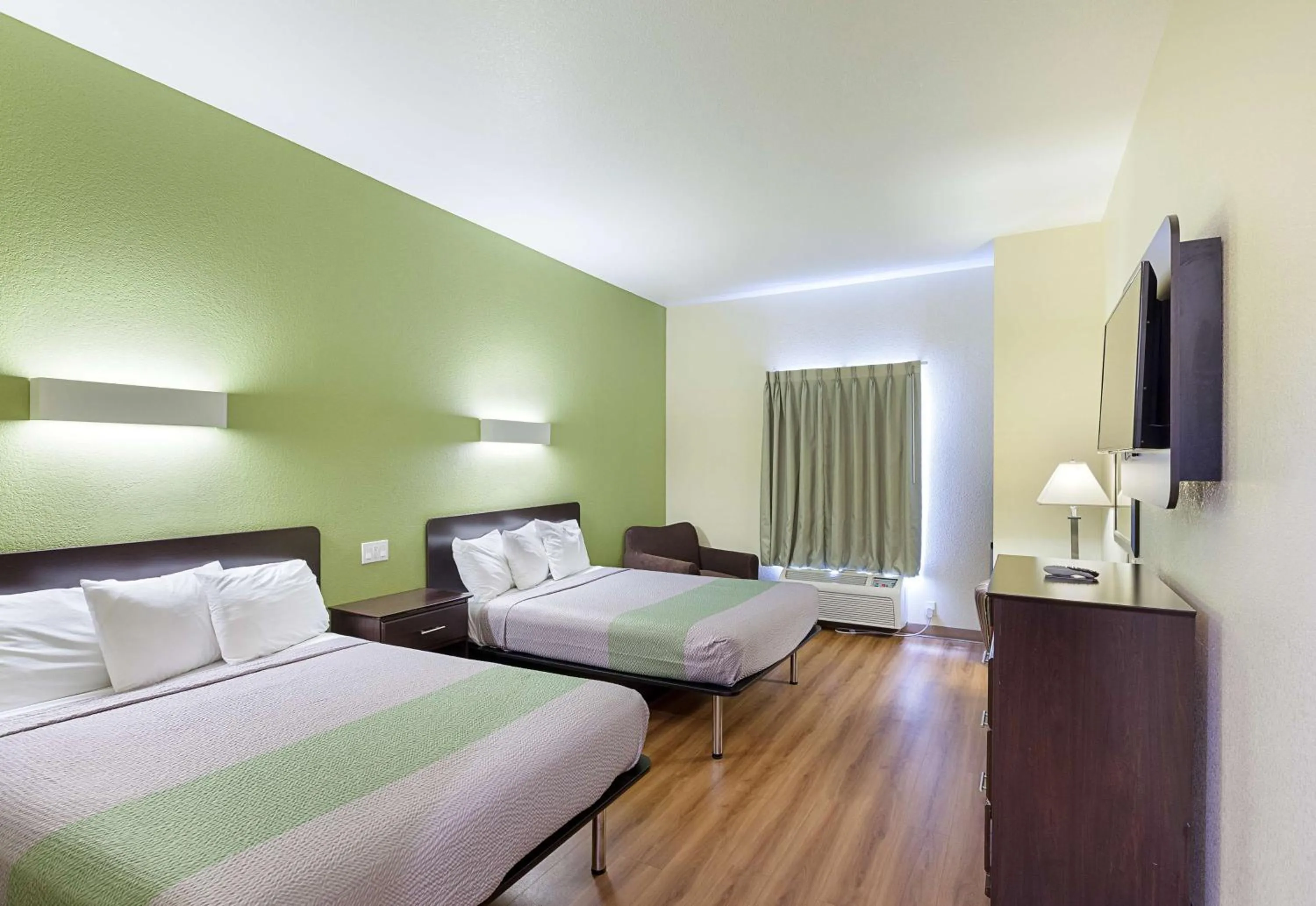 Queen Room with Two Queen Beds - single occupancy - Smoking in Motel 6-Fort Worth, TX