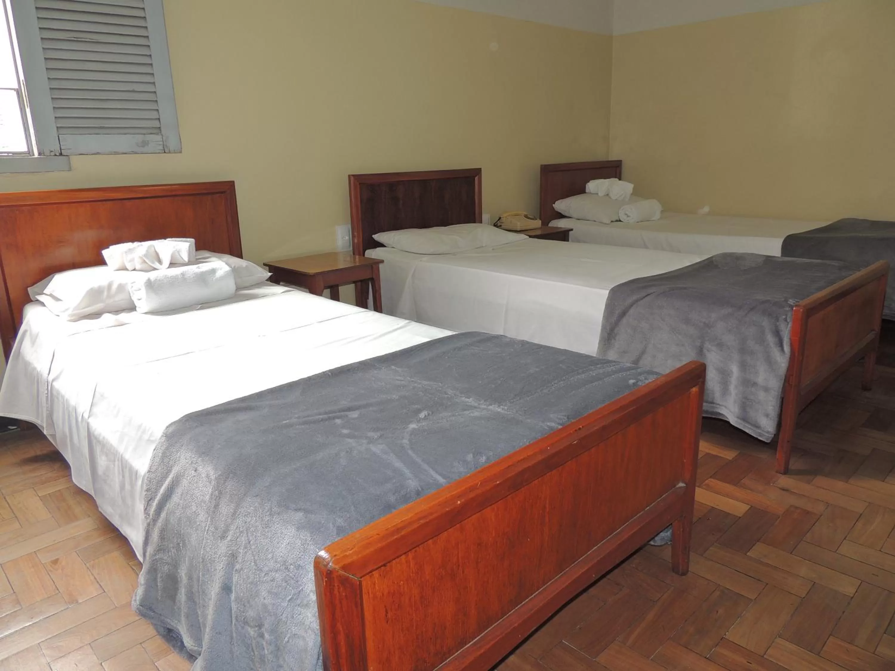 Triple Room - single occupancy in Hotel Esplanada Belo Horizonte - Proximo a Estacao de Trem