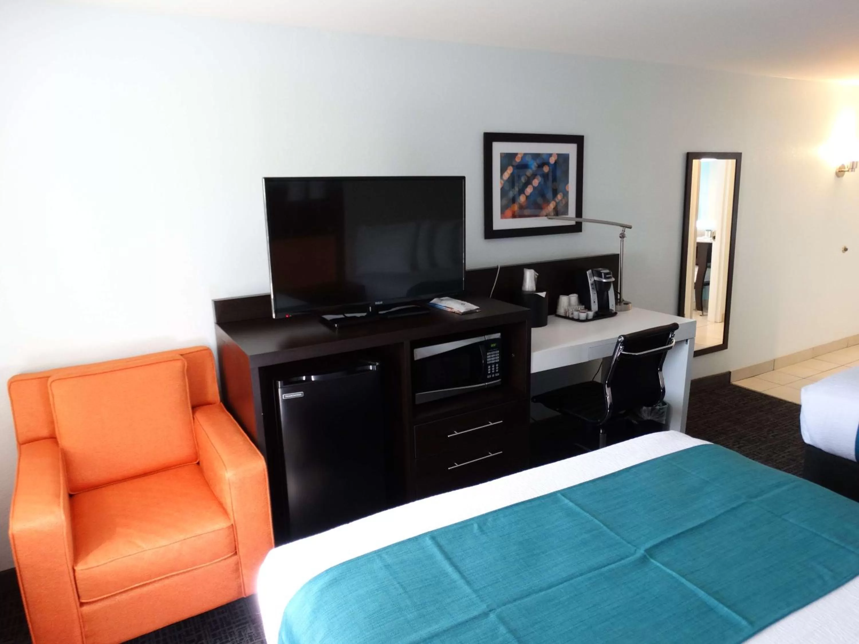Queen Room with Two Queen Beds in Best Western Plus Orlando Lake Buena Vista South Inn & Suites