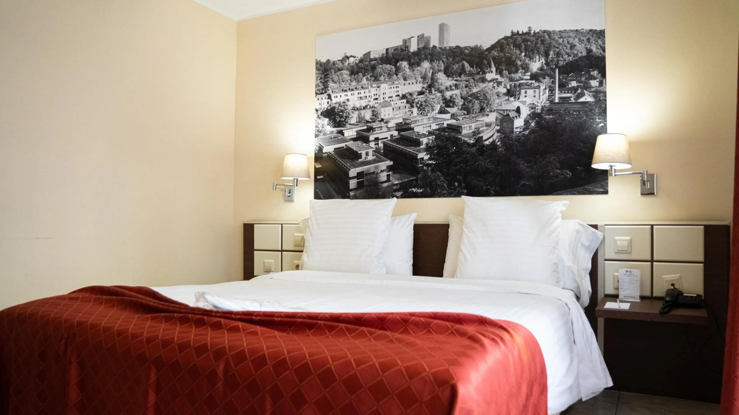 Superior Double Room in Best Western Plus Grand Hotel Victor Hugo
