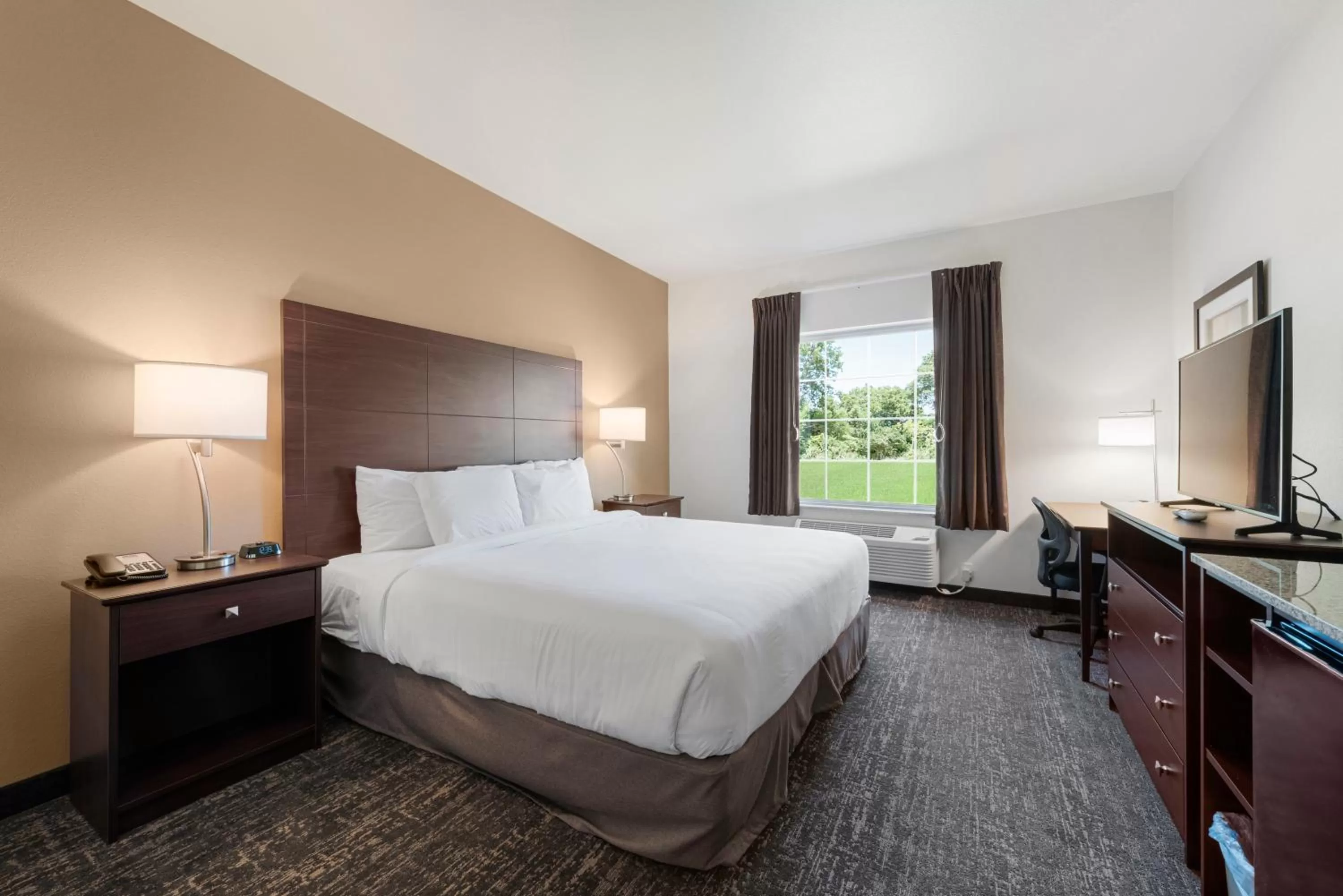 Studio - Disability Access in Cobblestone Hotel & Suites - Urbana