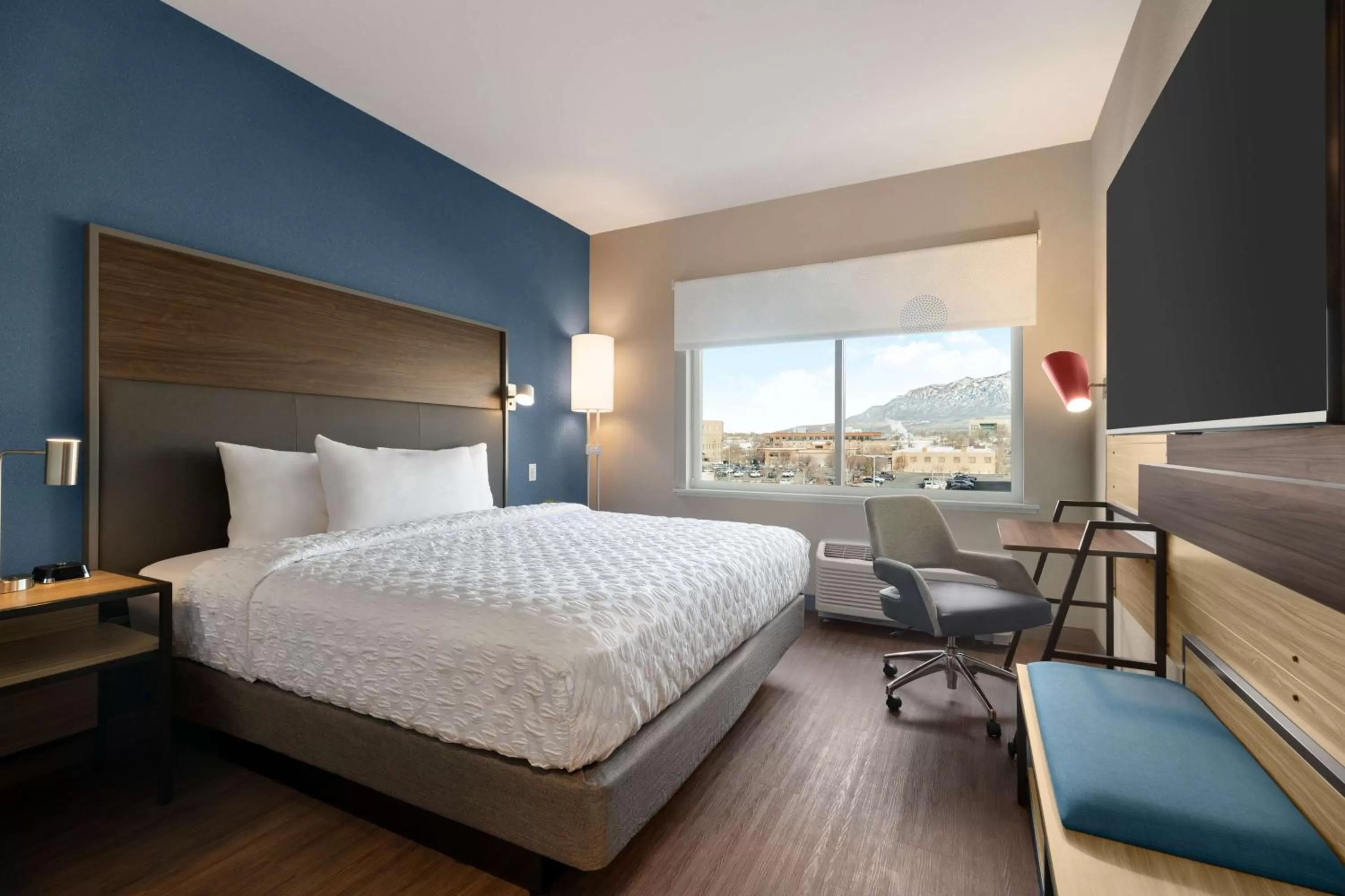 King Room in Tru By Hilton Ogden, Ut