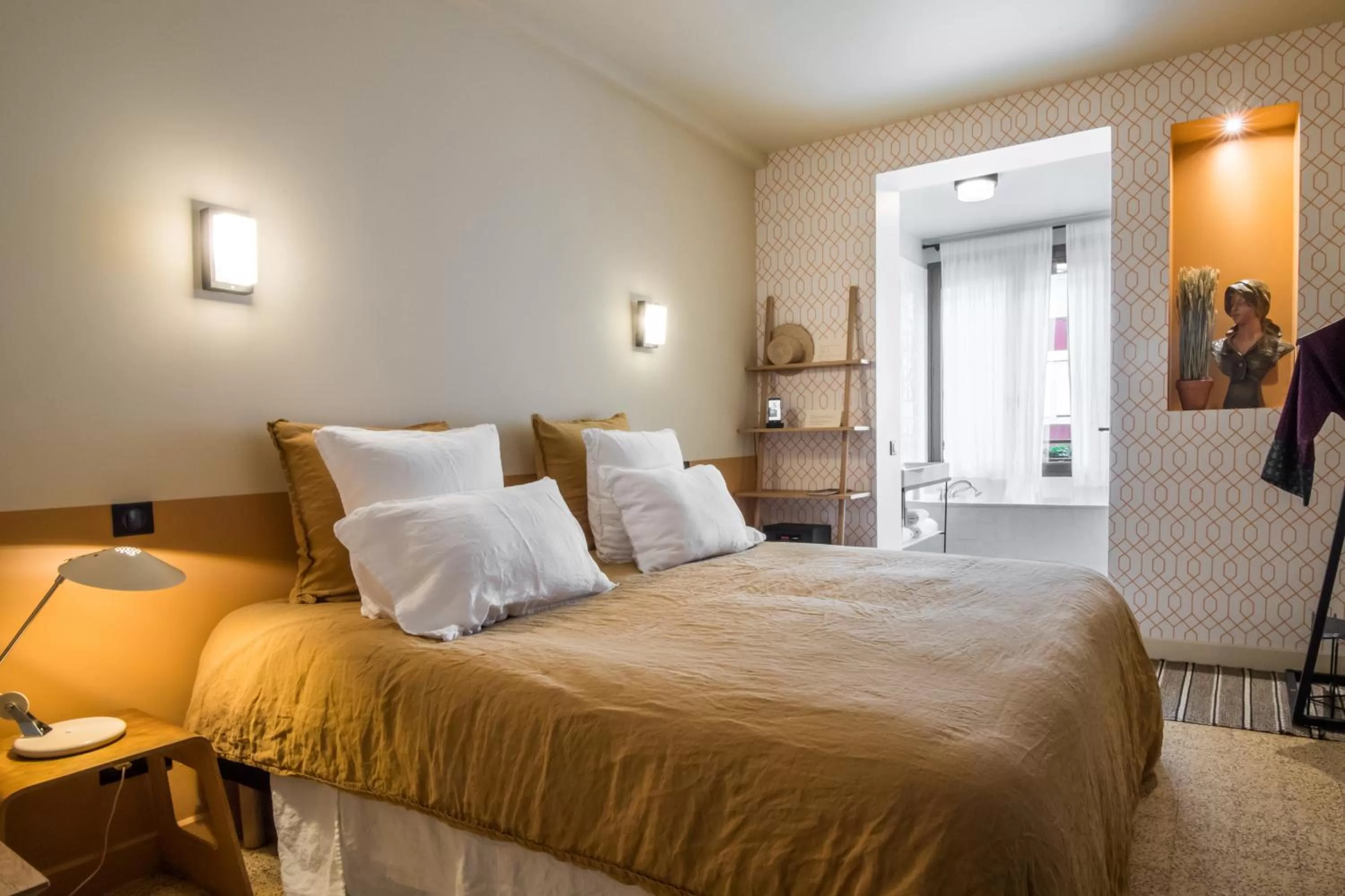 Superior Double Room in Maison Volver