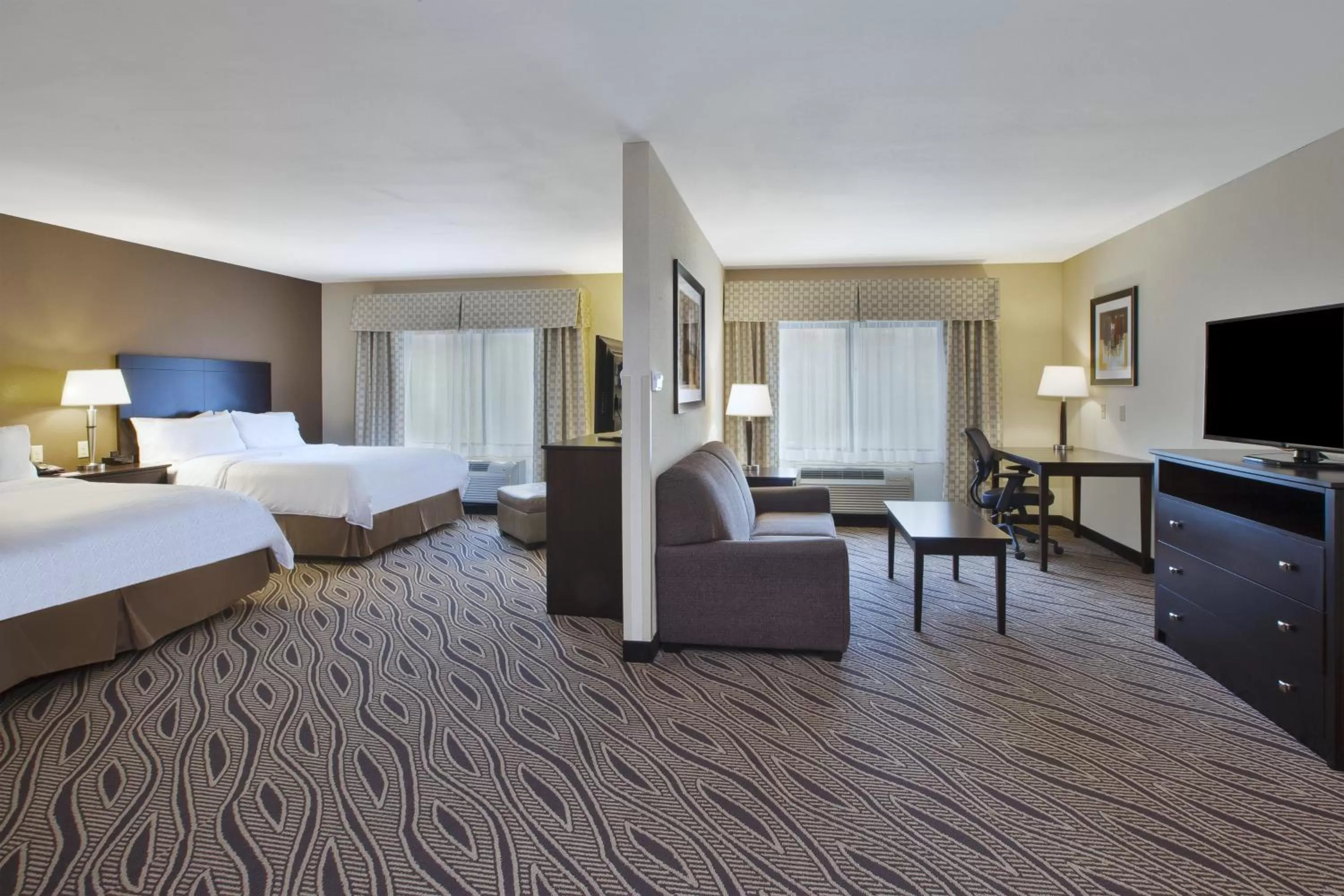 Suite with Two Beds - Non-Smoking in Holiday Inn Express & Suites Washington - Meadow Lands by IHG
