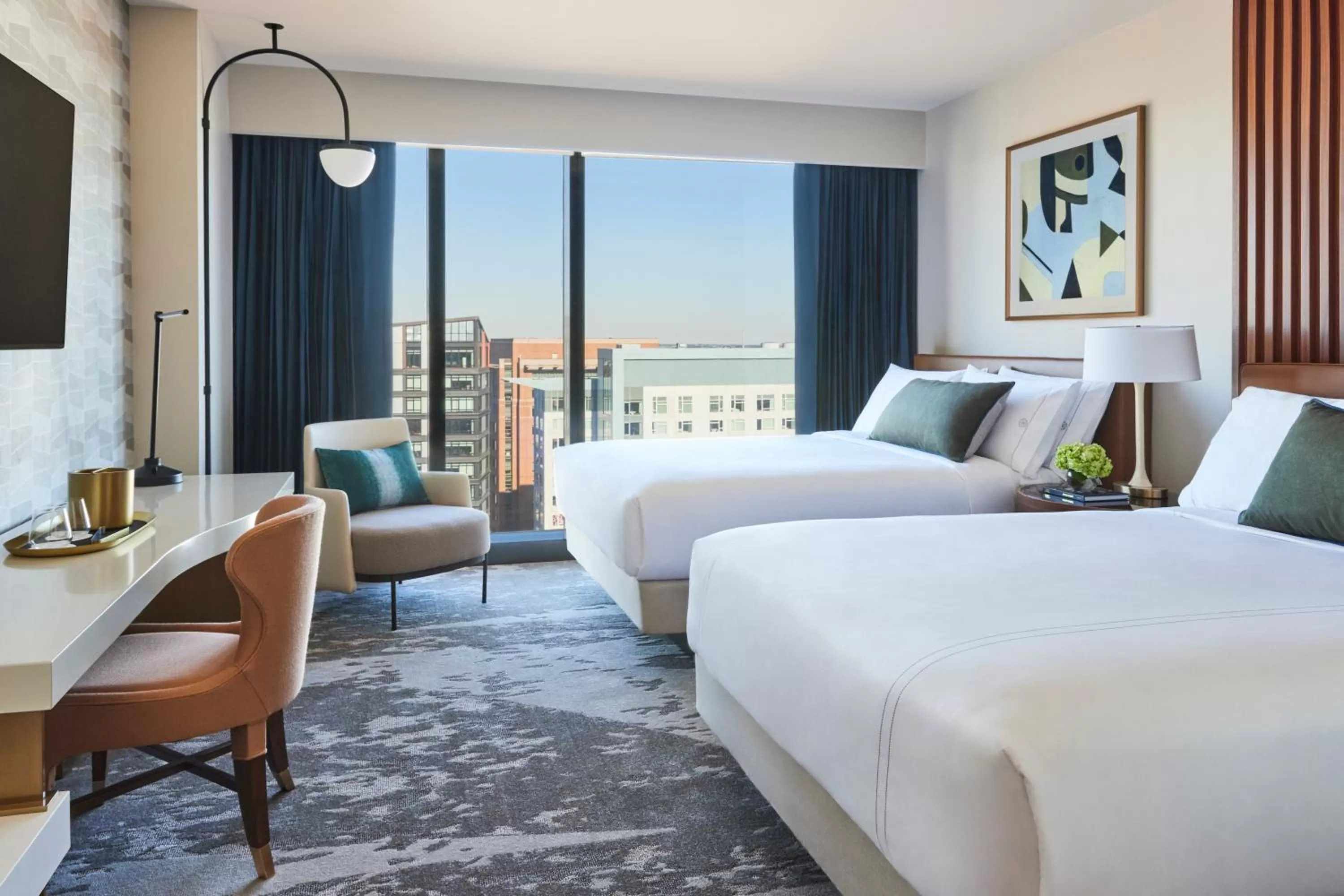 Premier Patron Tower Room 2 Queens in Omni Boston Hotel at the Seaport