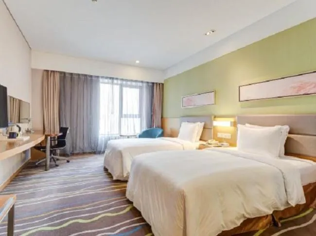 Standard Twin Room with Extra Floor Space in Holiday Inn Express Xi'an High-Tech Zone by IHG