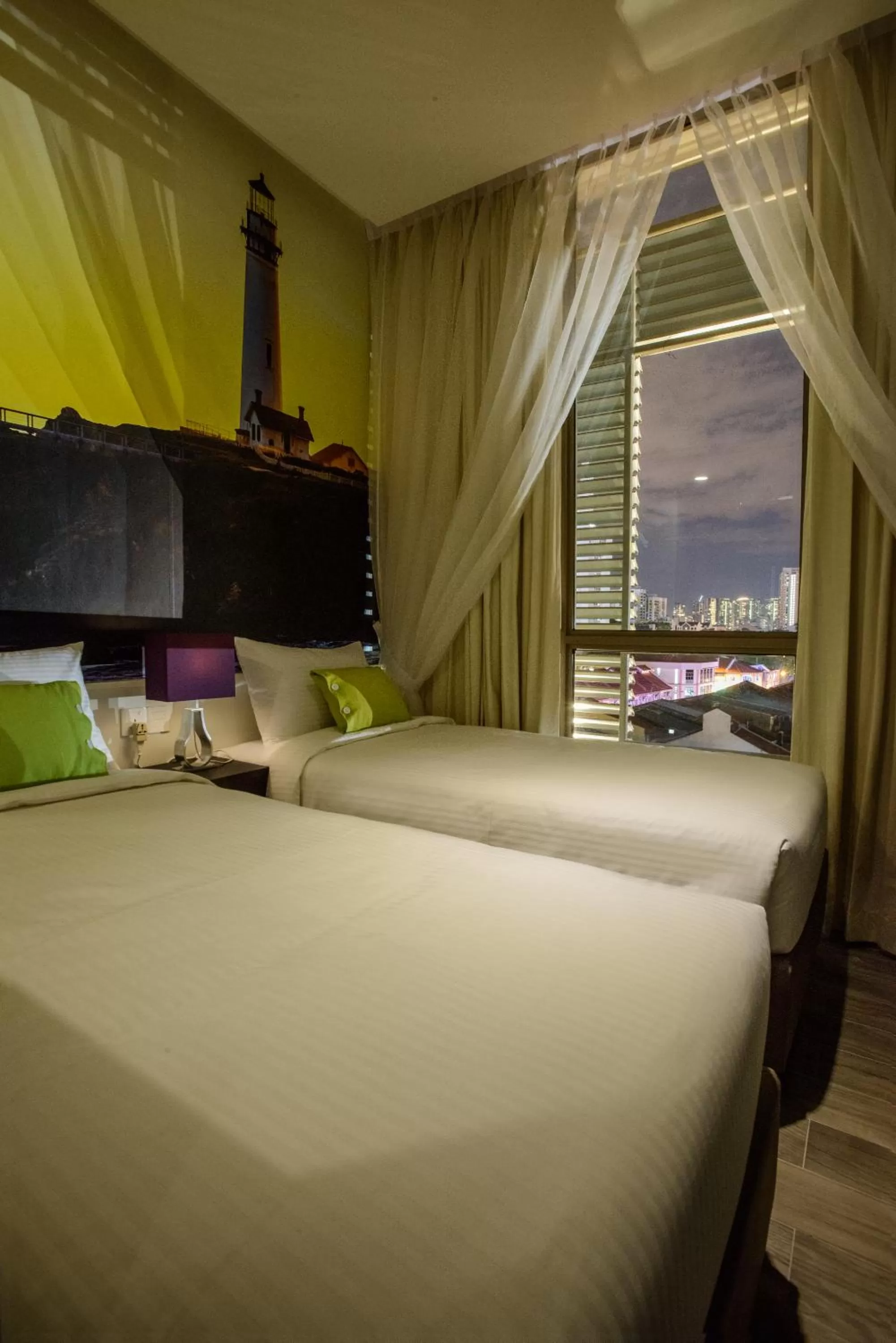 Deluxe Double Room - Silver in J8 Hotel