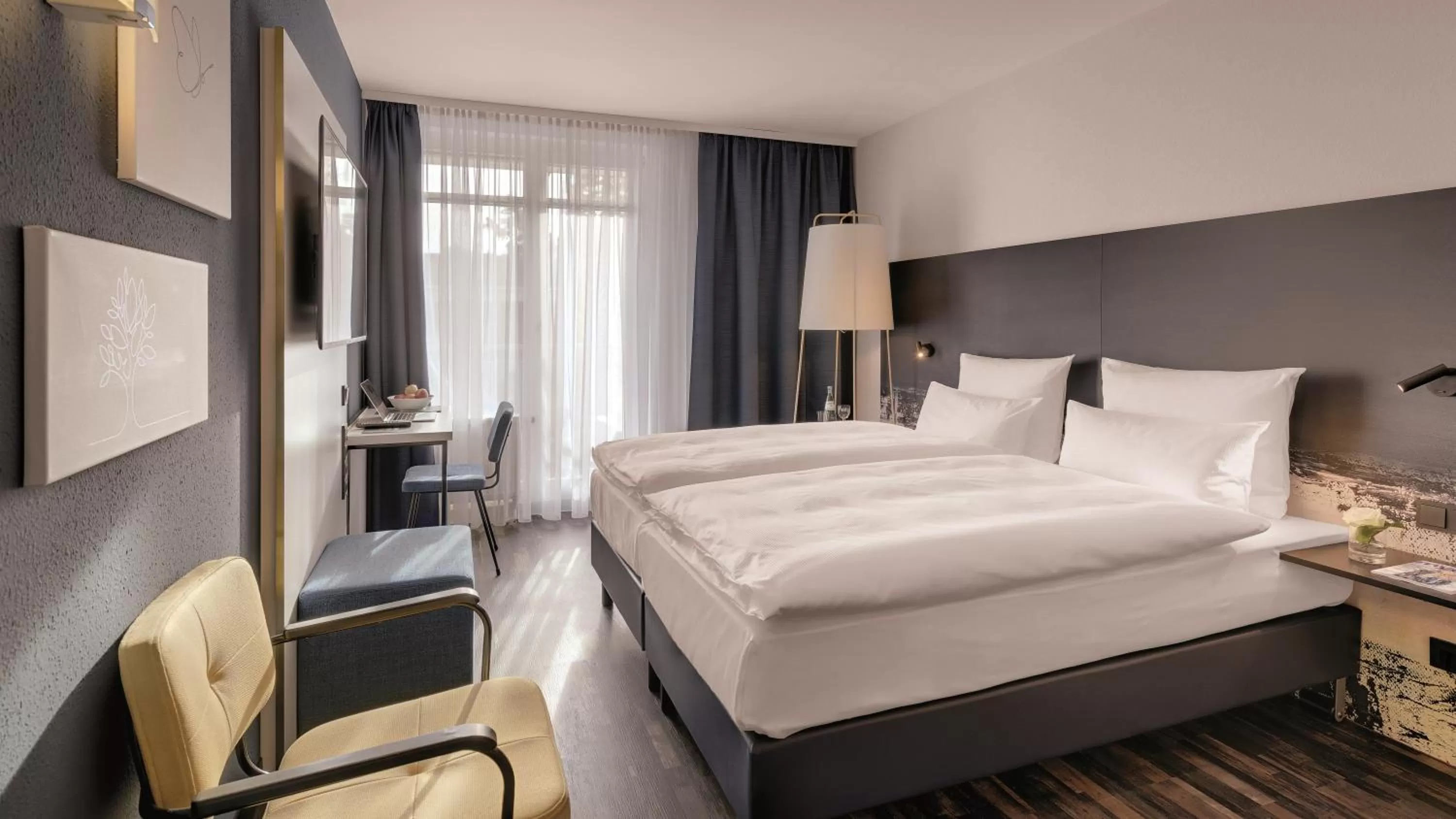 Standard Double Room in Hotel the YARD Bad Honnef