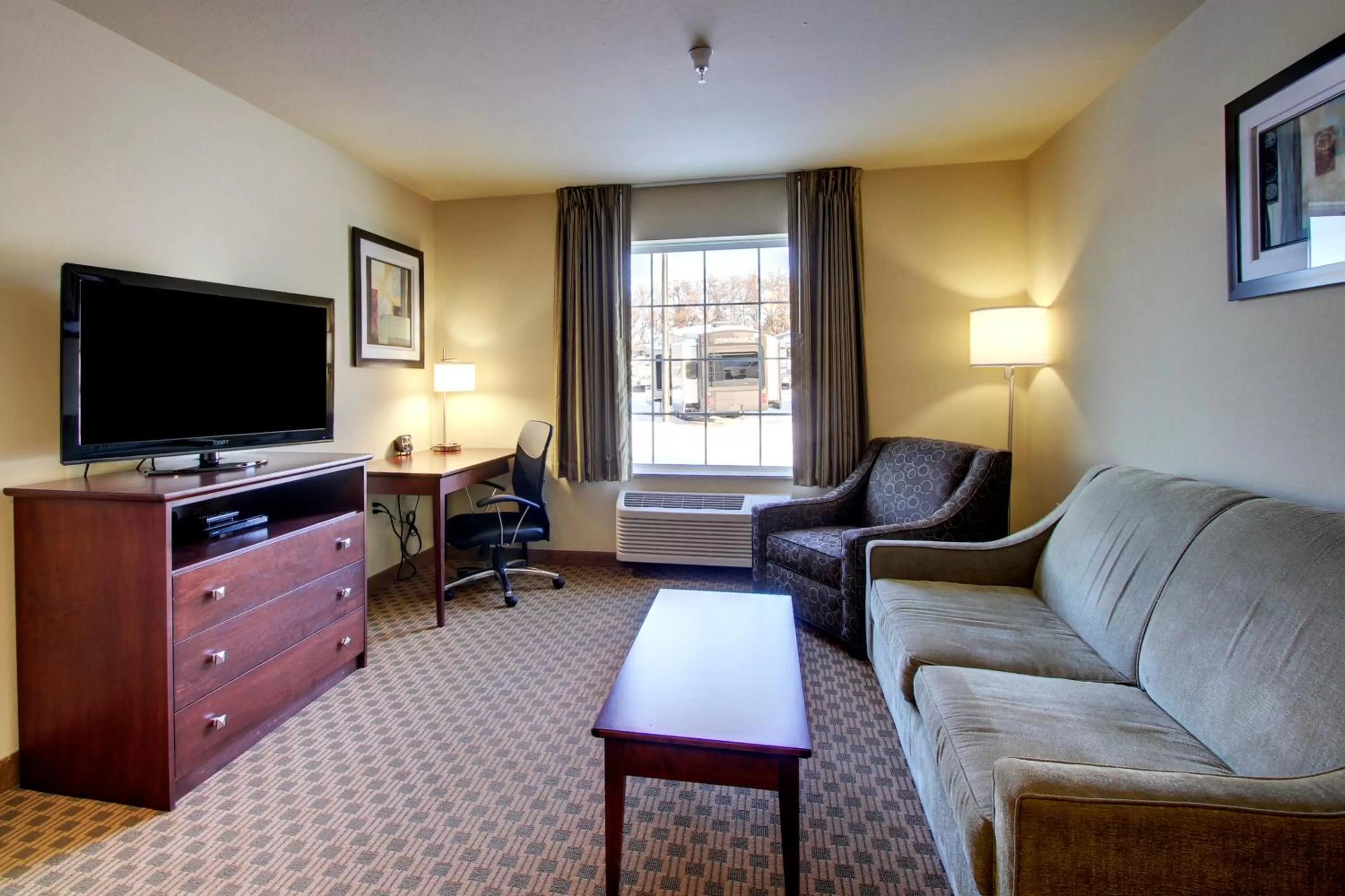Family Suite in Cobblestone Inn & Suites - Rugby