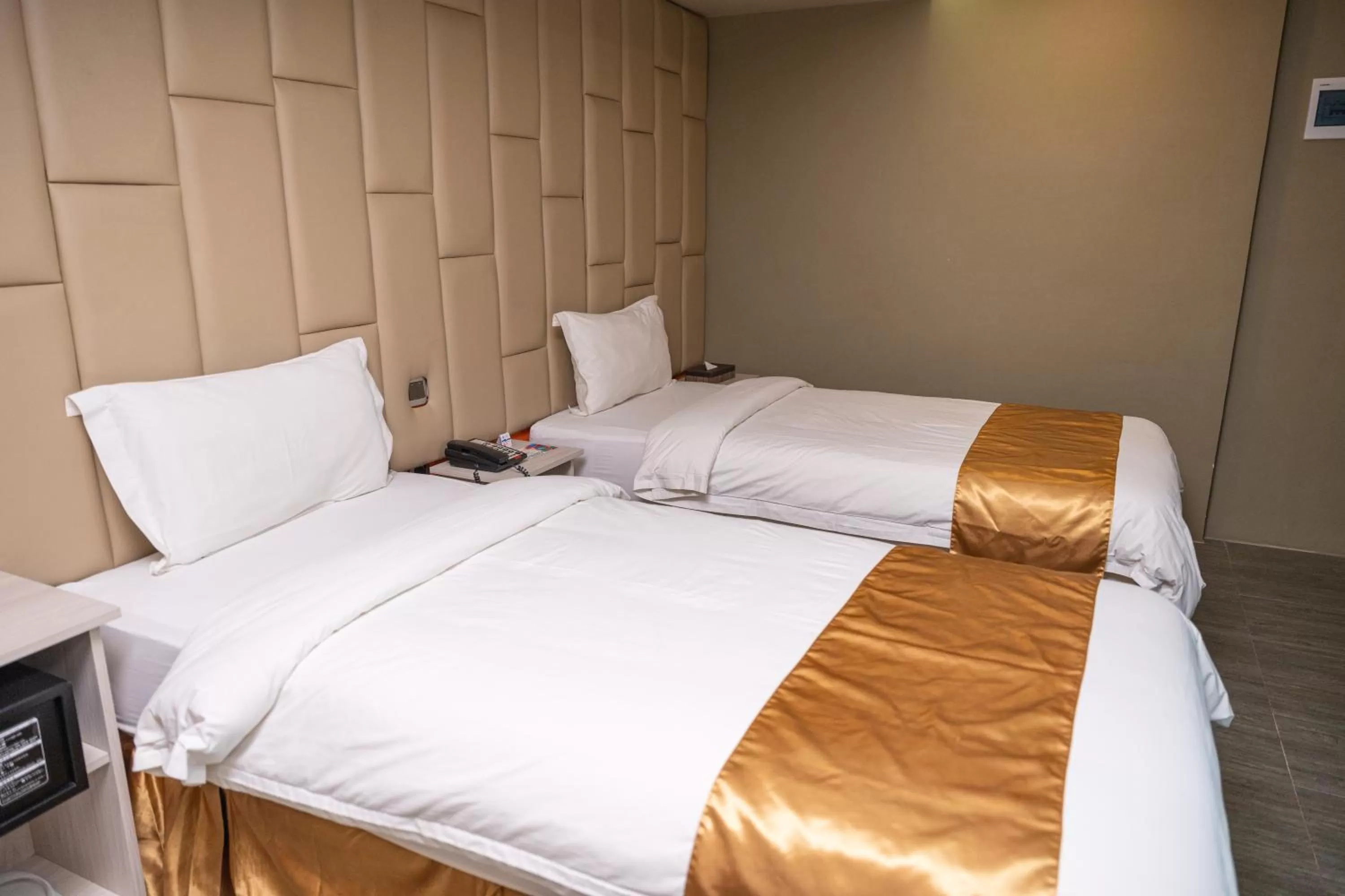 Deluxe Studio in Felicity Island Hotel