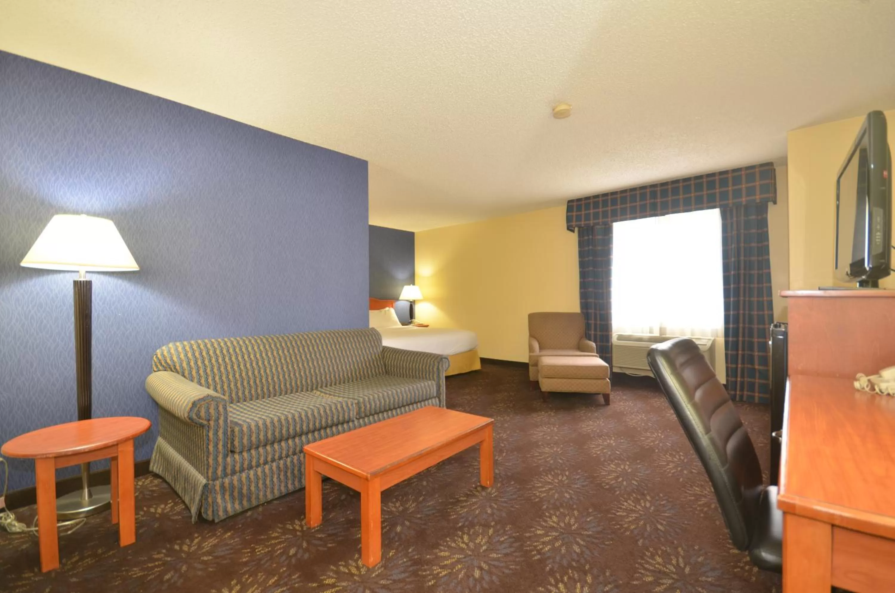 King Studio Suite - Non-Smoking in Ramada by Wyndham Santa Fe