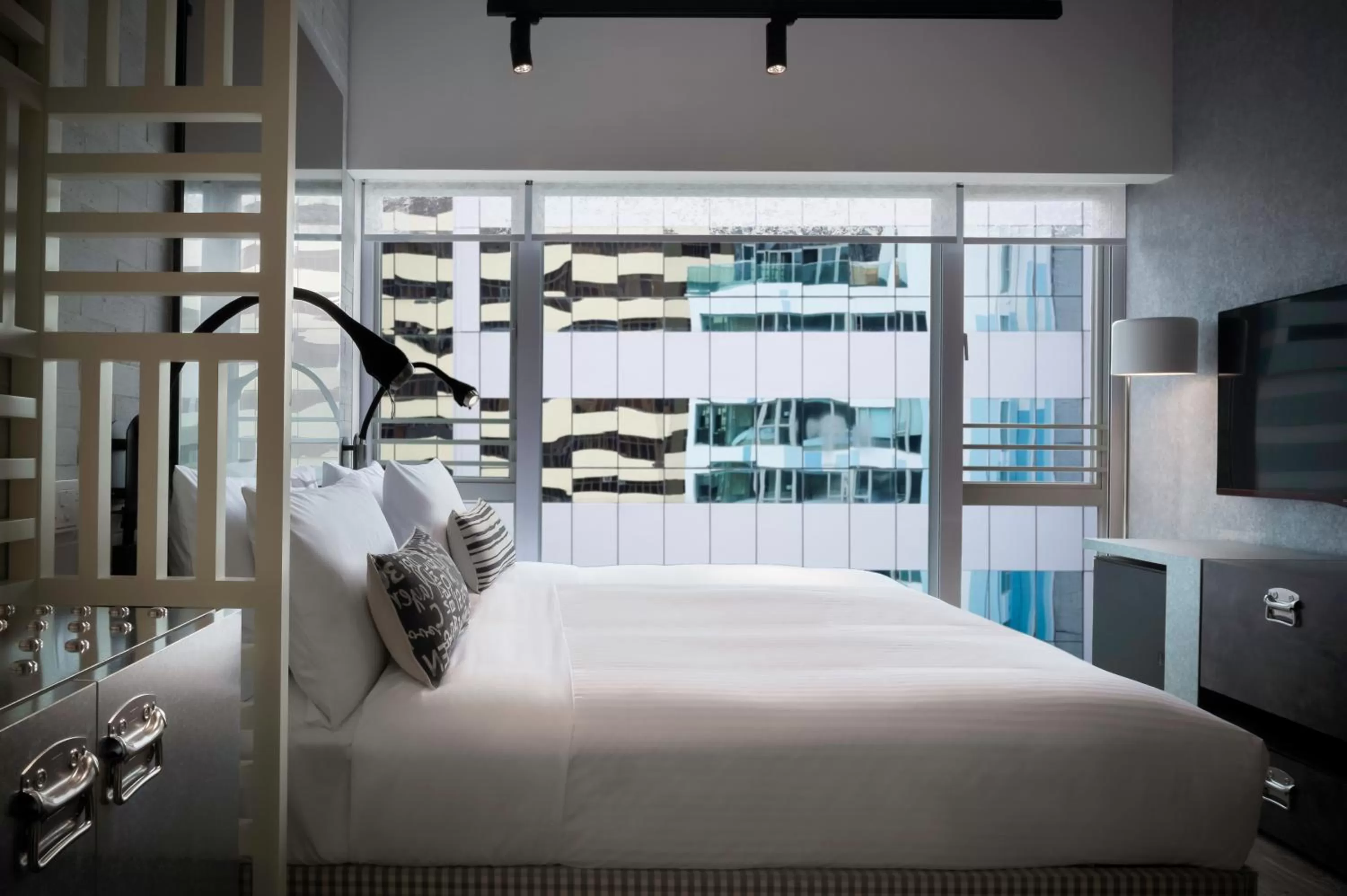 Mini Queen Room in Southside by Ovolo