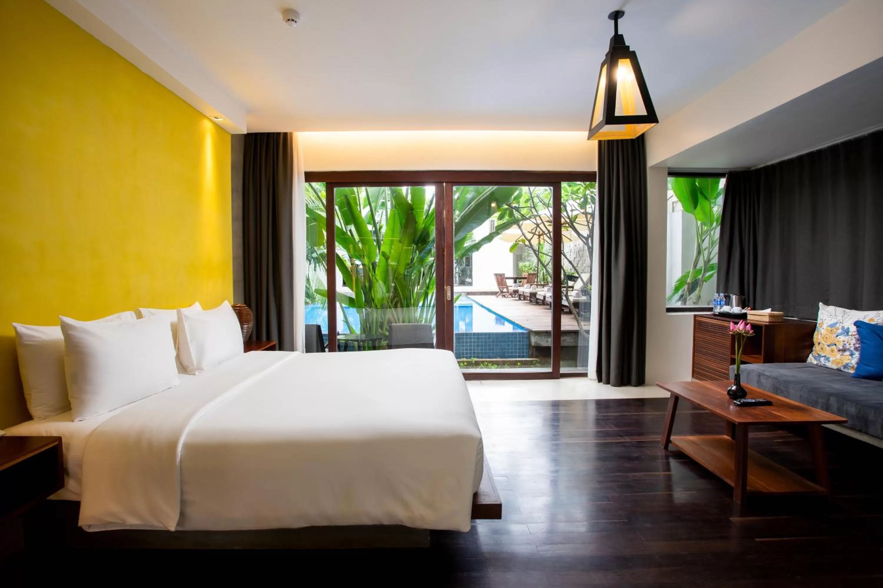 Apsara Villa Pool View in Apsara Residence Hotel