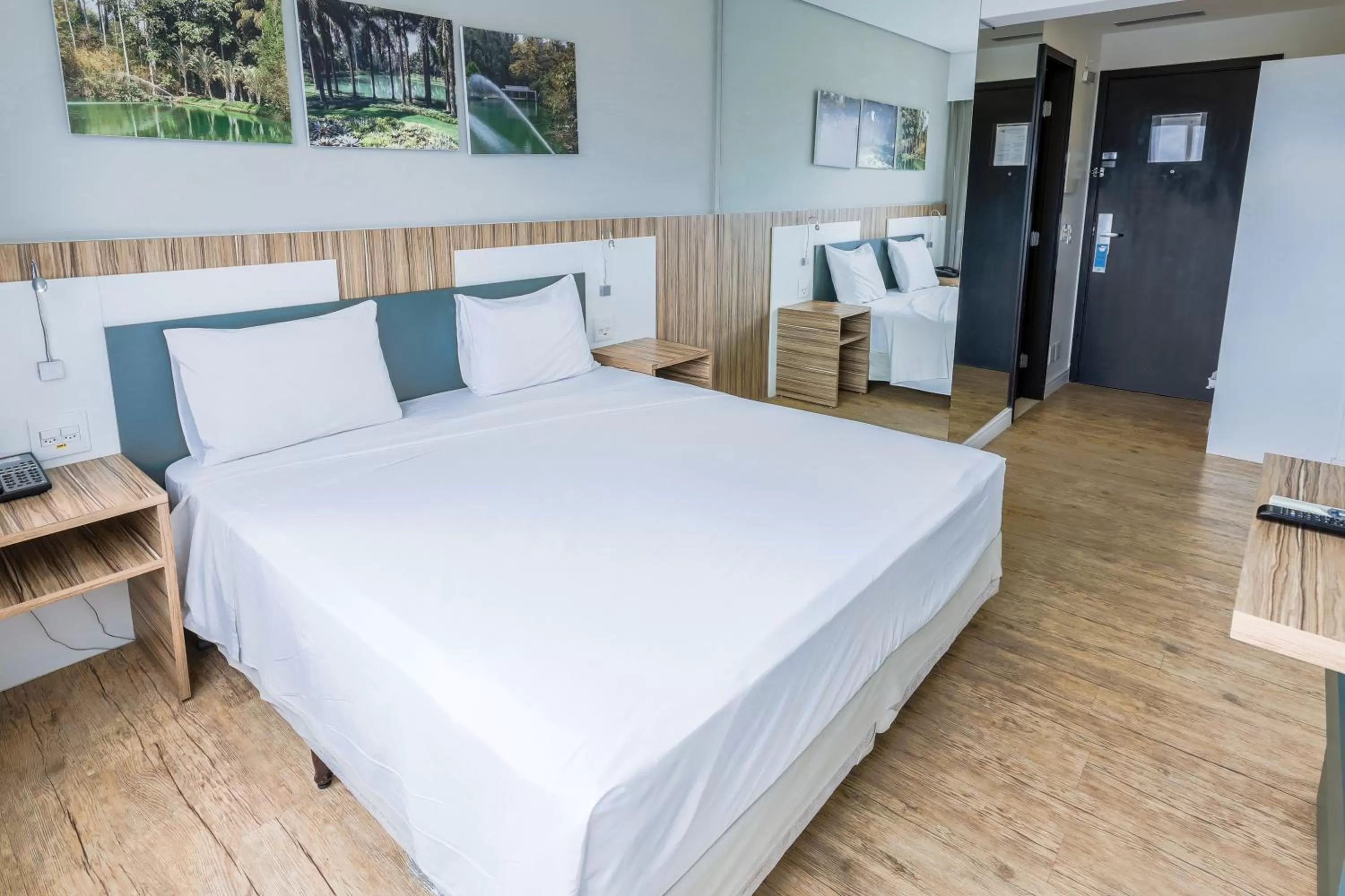 Family Suite with Double Bed and Sofa Bed in ibis Styles Confins Aeroporto