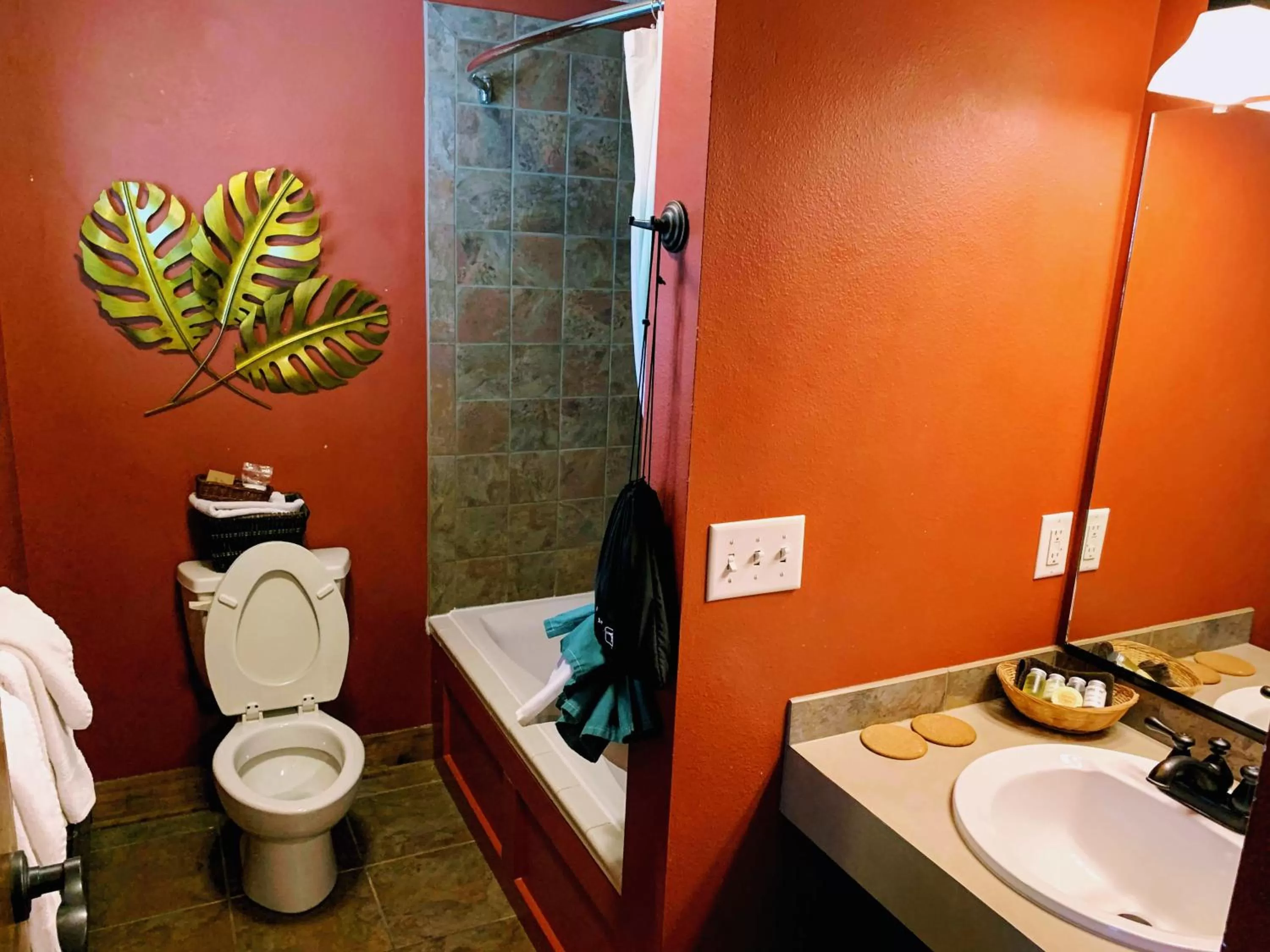 Deluxe Double Room in Iowa House Historic Inn