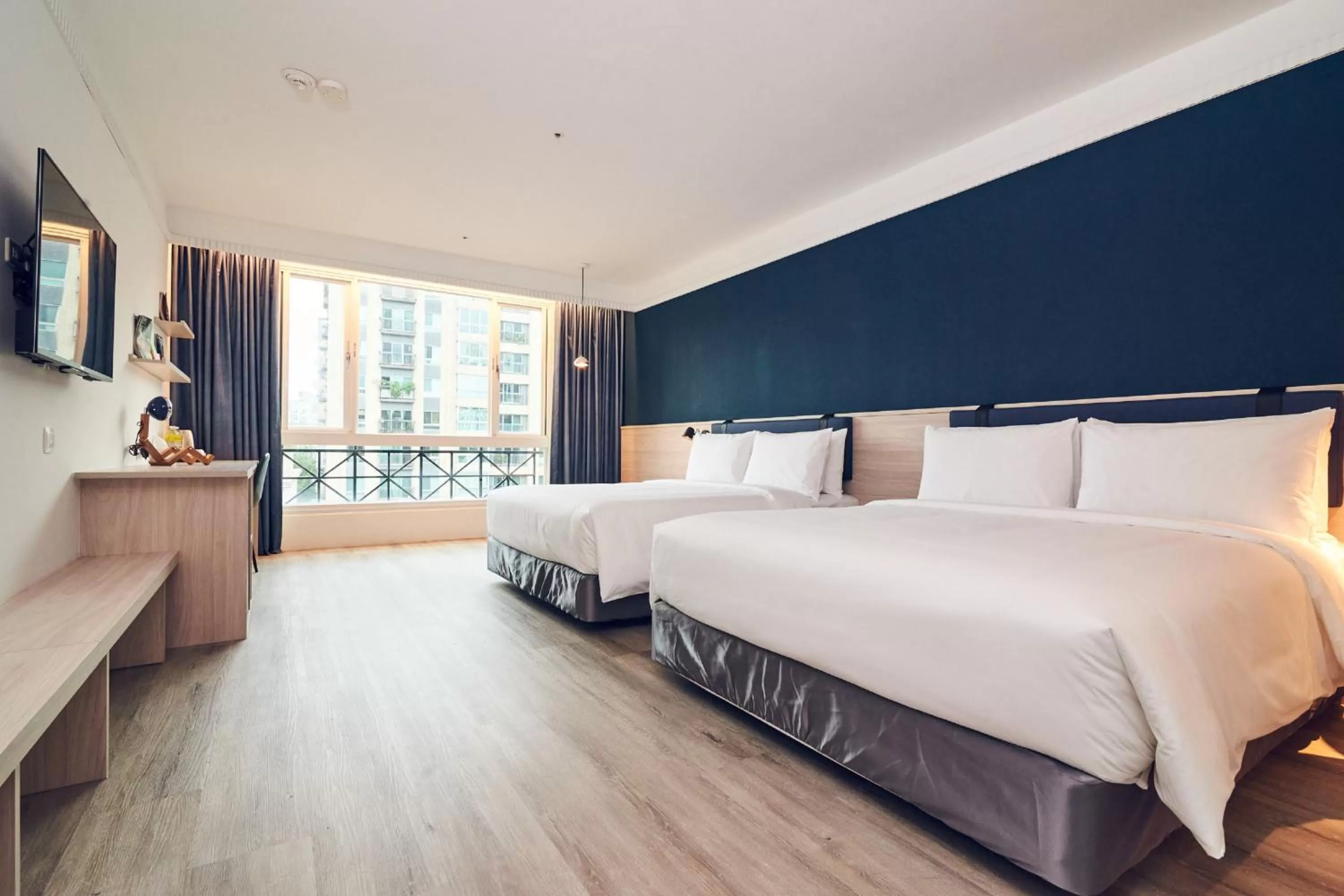 Deluxe Quadruple Room in CHECK inn Select Taipei Nangang
