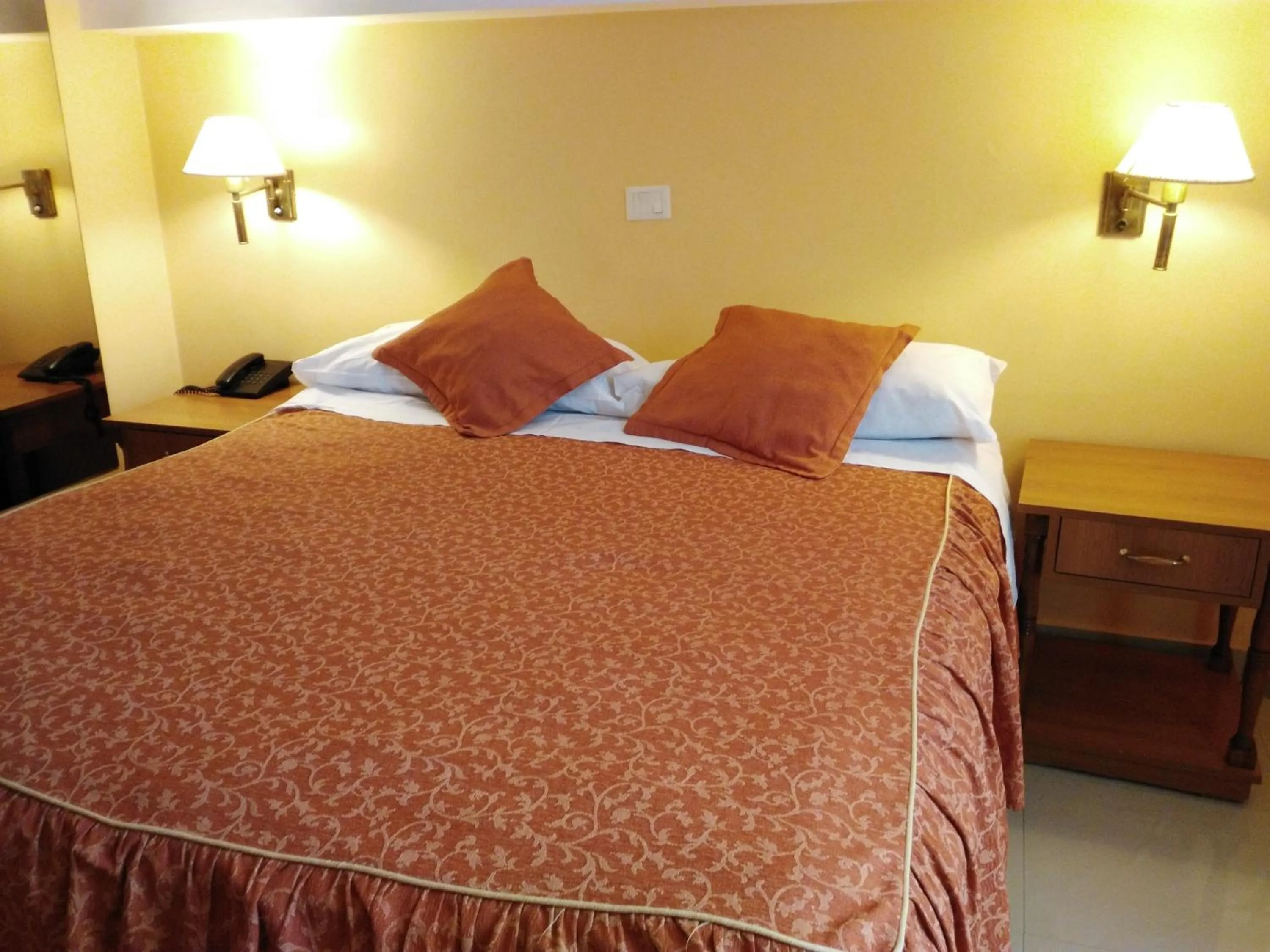 Double or Twin Room in Hotel A&B Internacional