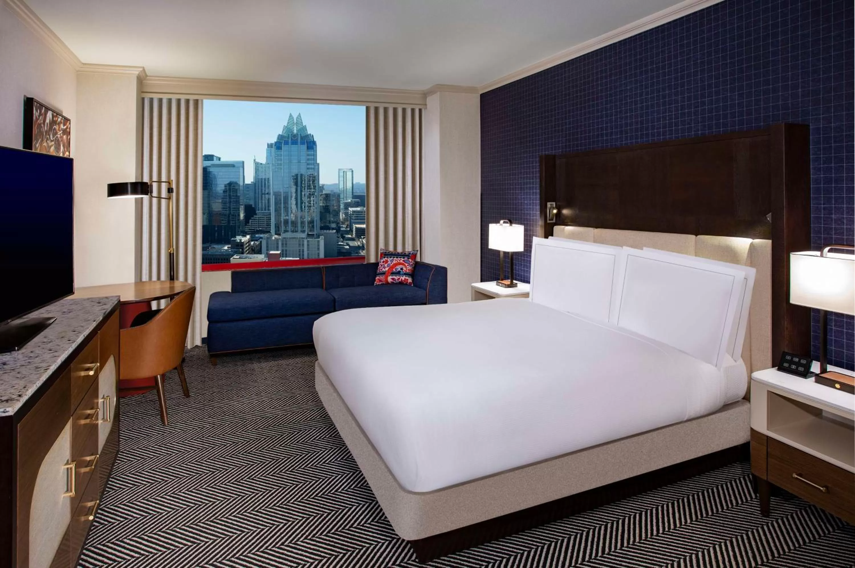 Executive Floor King Room in Hilton Austin