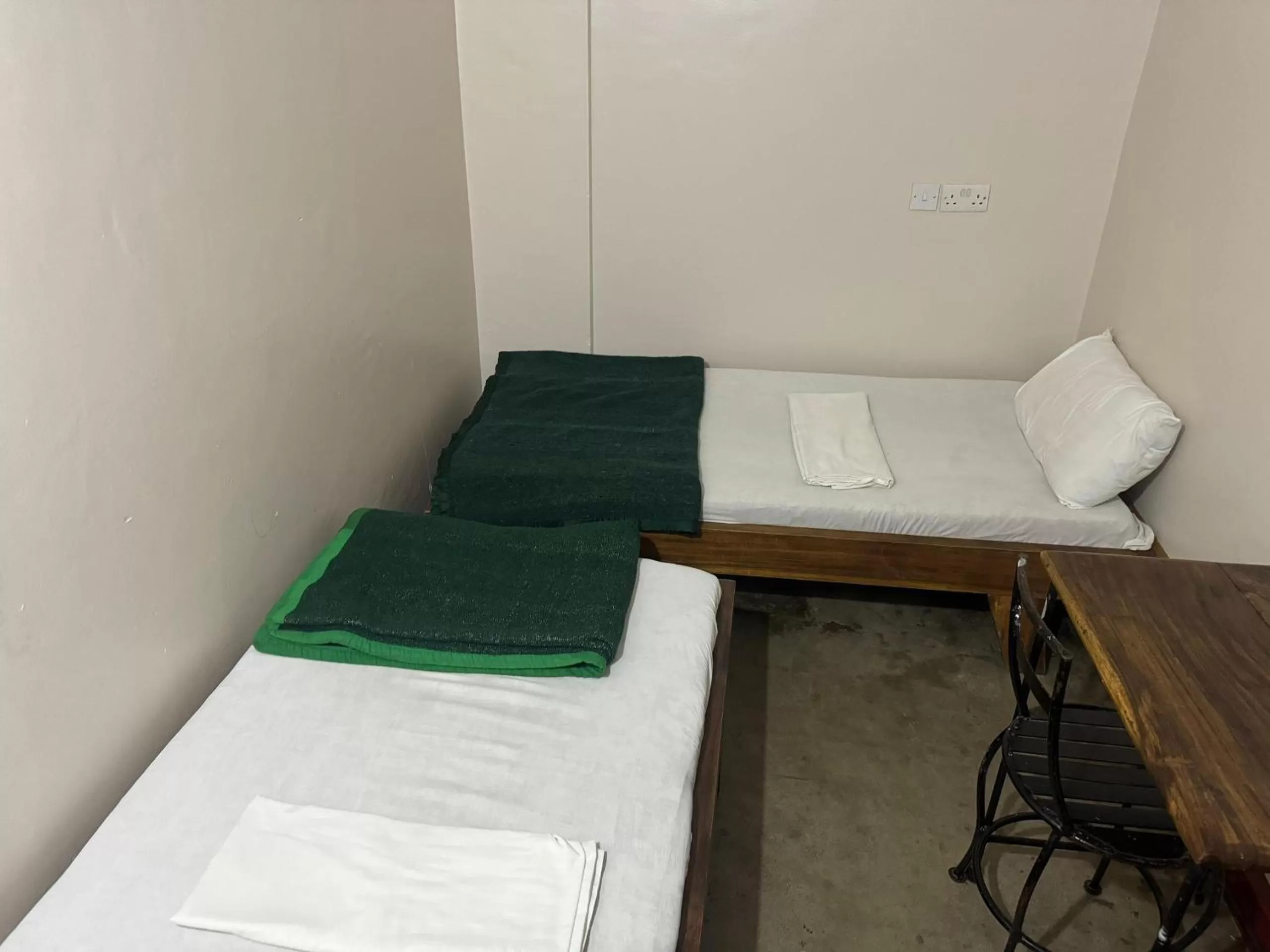 Standard Twin Room with Shared Bathroom in Arusha Backpackers Hotel