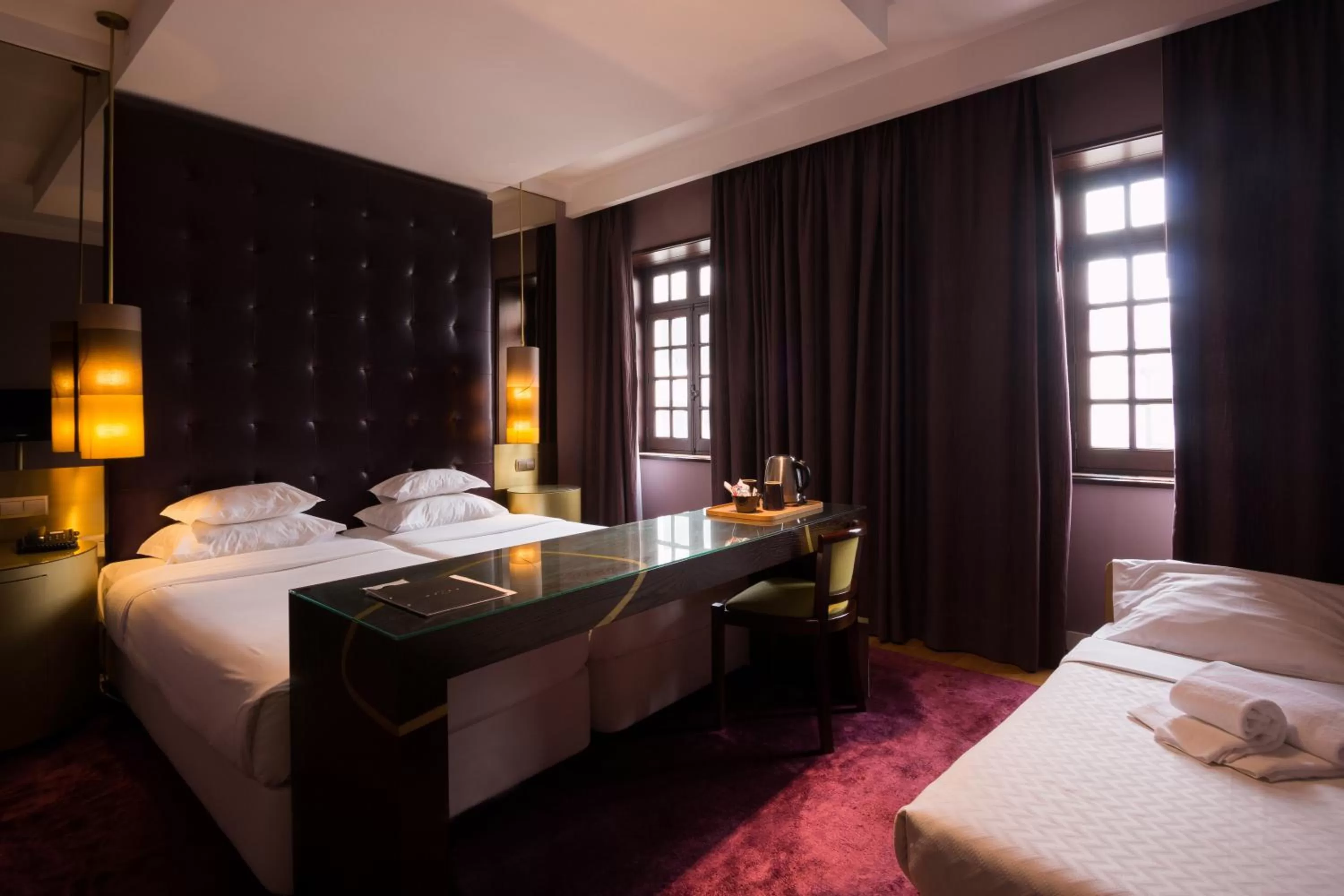 Double or Twin Room with Extra Bed in Hotel Meira
