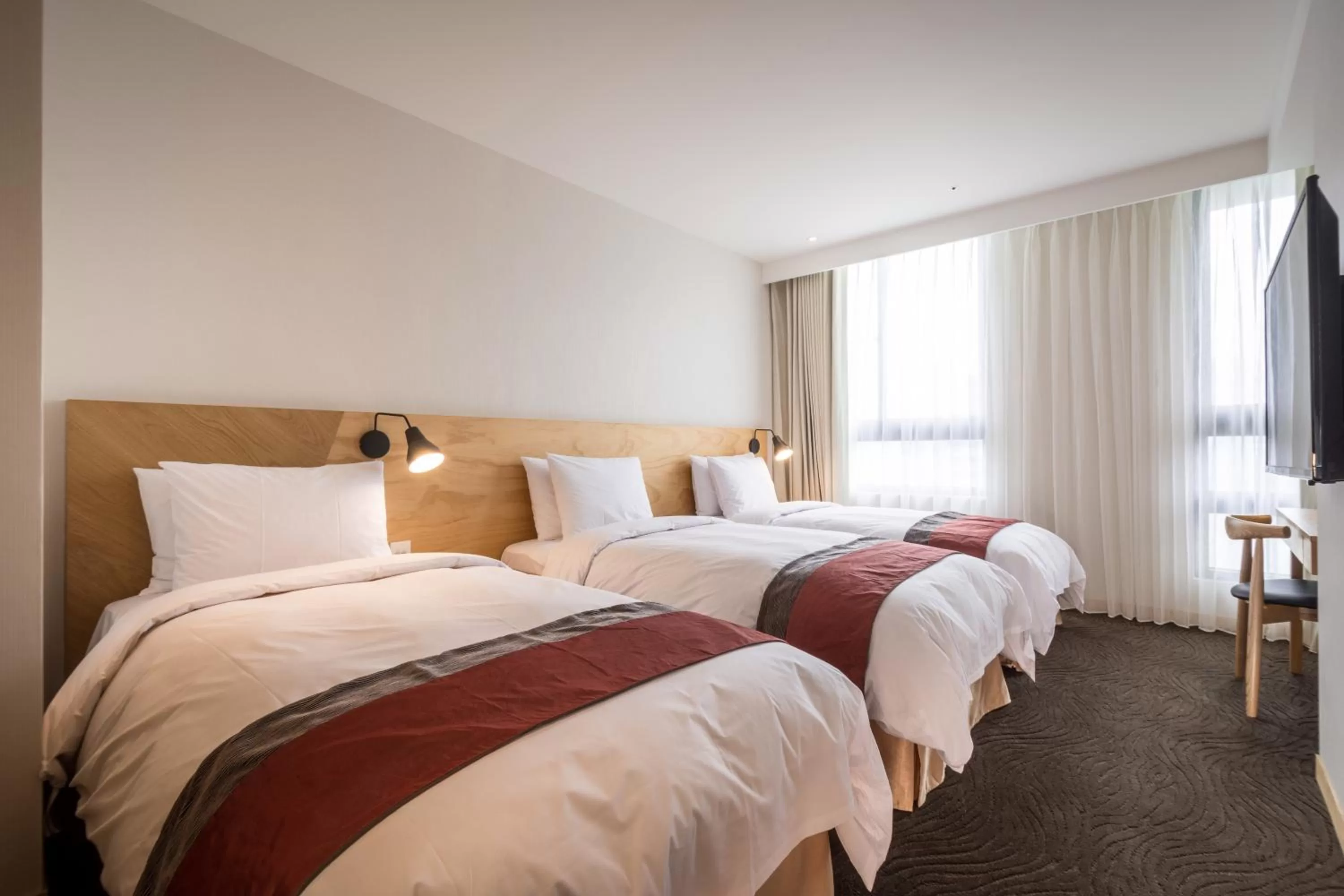 Triple Room with City View in Green World NanGang