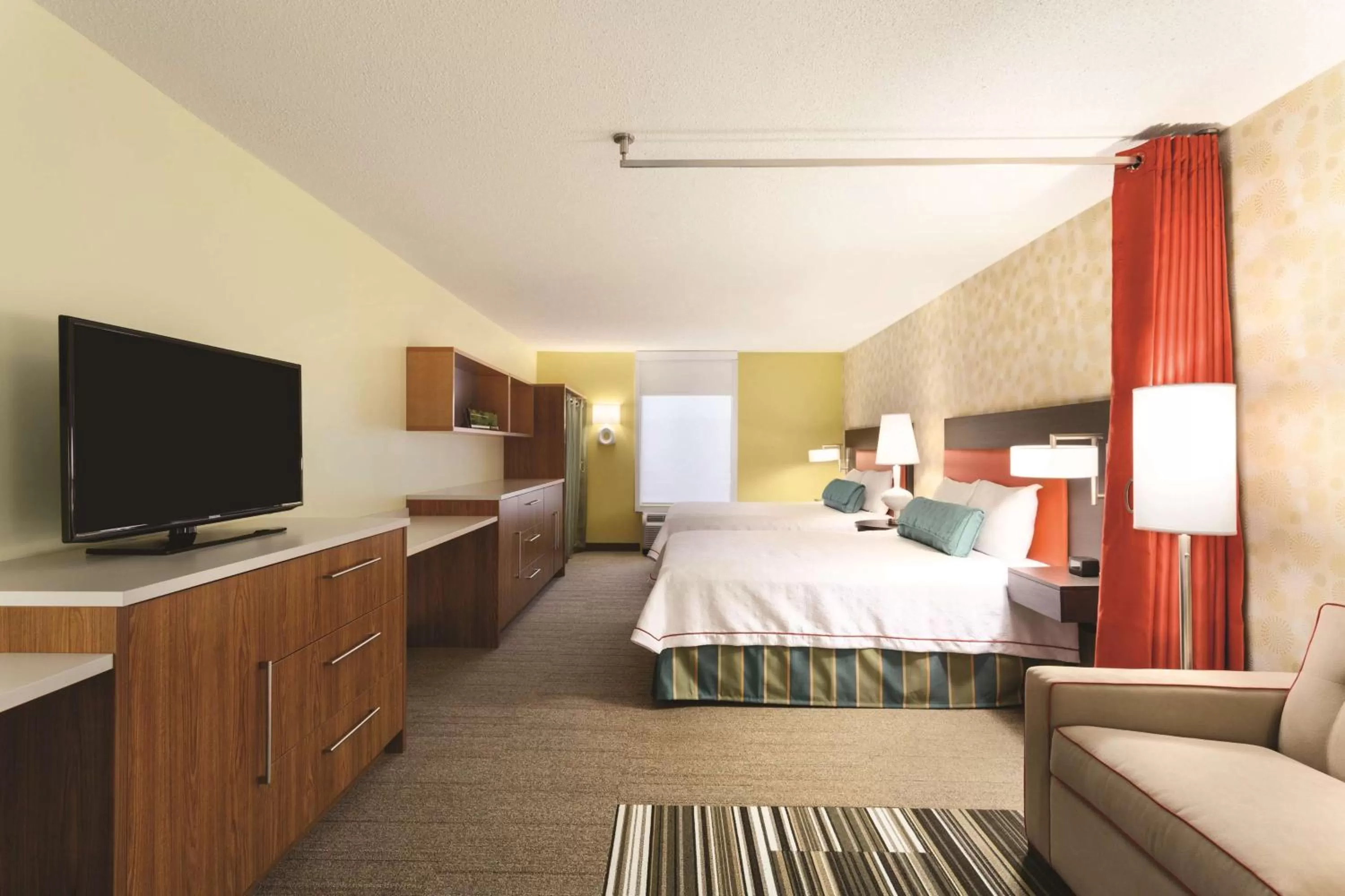 Studio Suite with Two Queen Beds - Hearing Access/Non-Smoking in Home2Suites Pittsburgh Cranberry