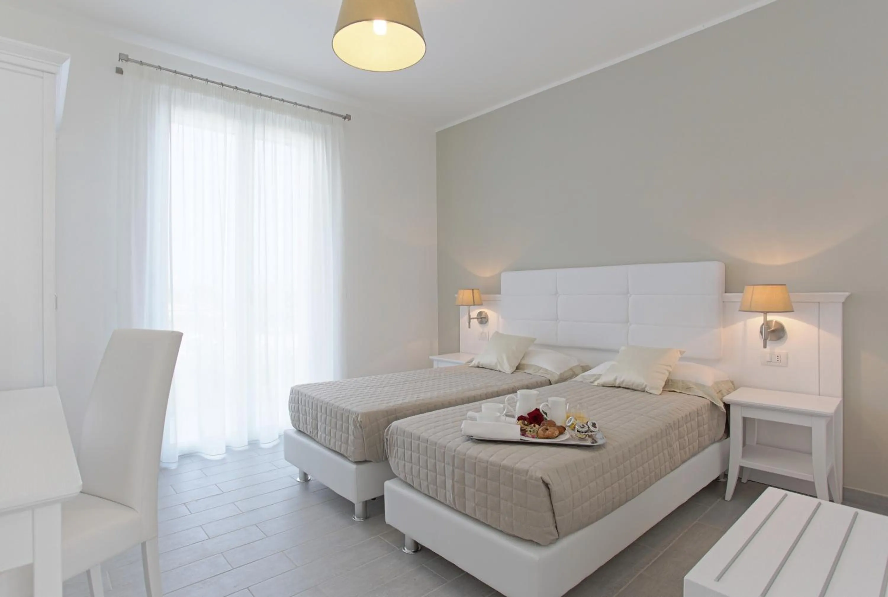 Deluxe Triple Room in Scala Dei Turchi Resort