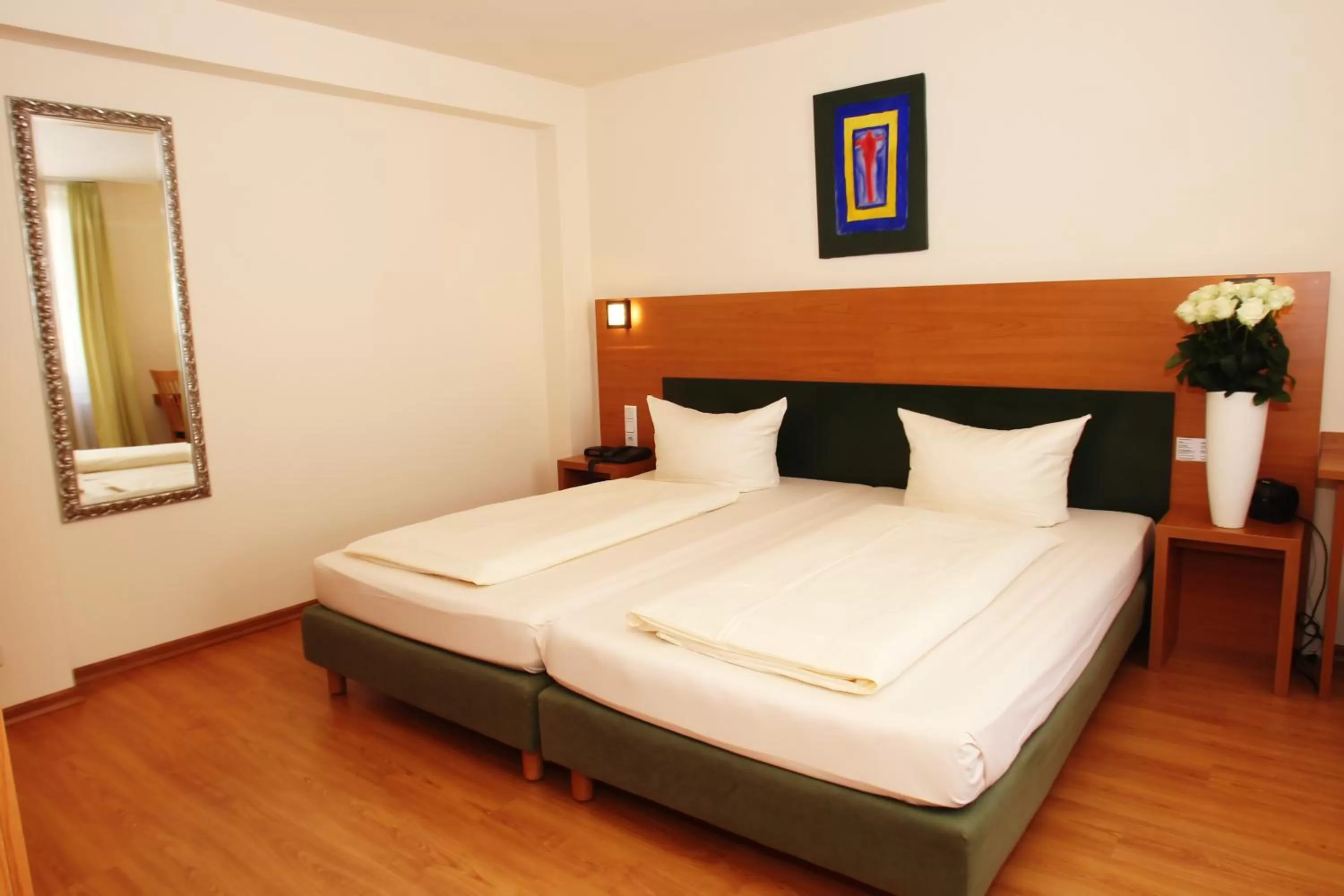 Double Room in Memphis Hotel