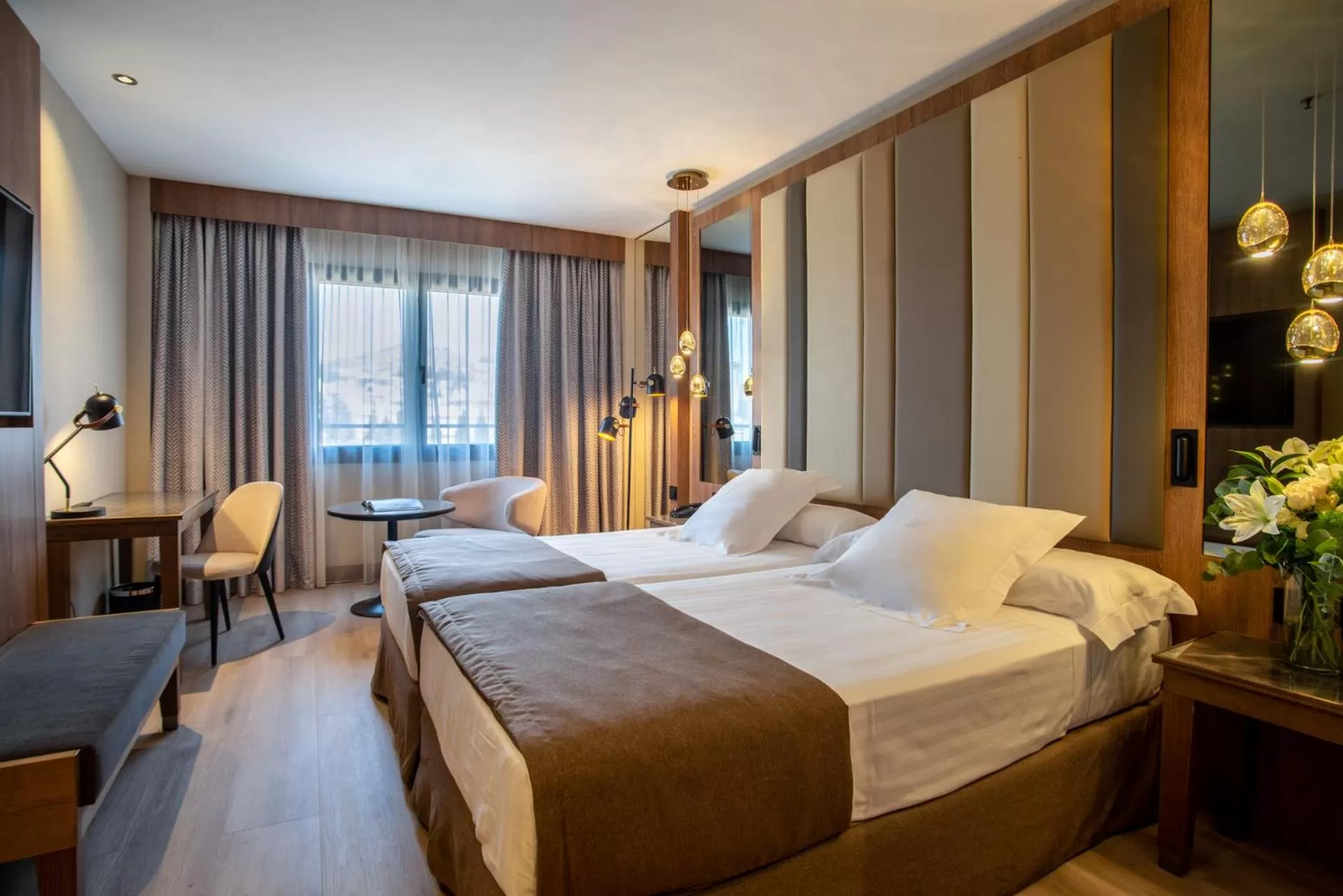 Double or Twin Room in Hotel Granada Center