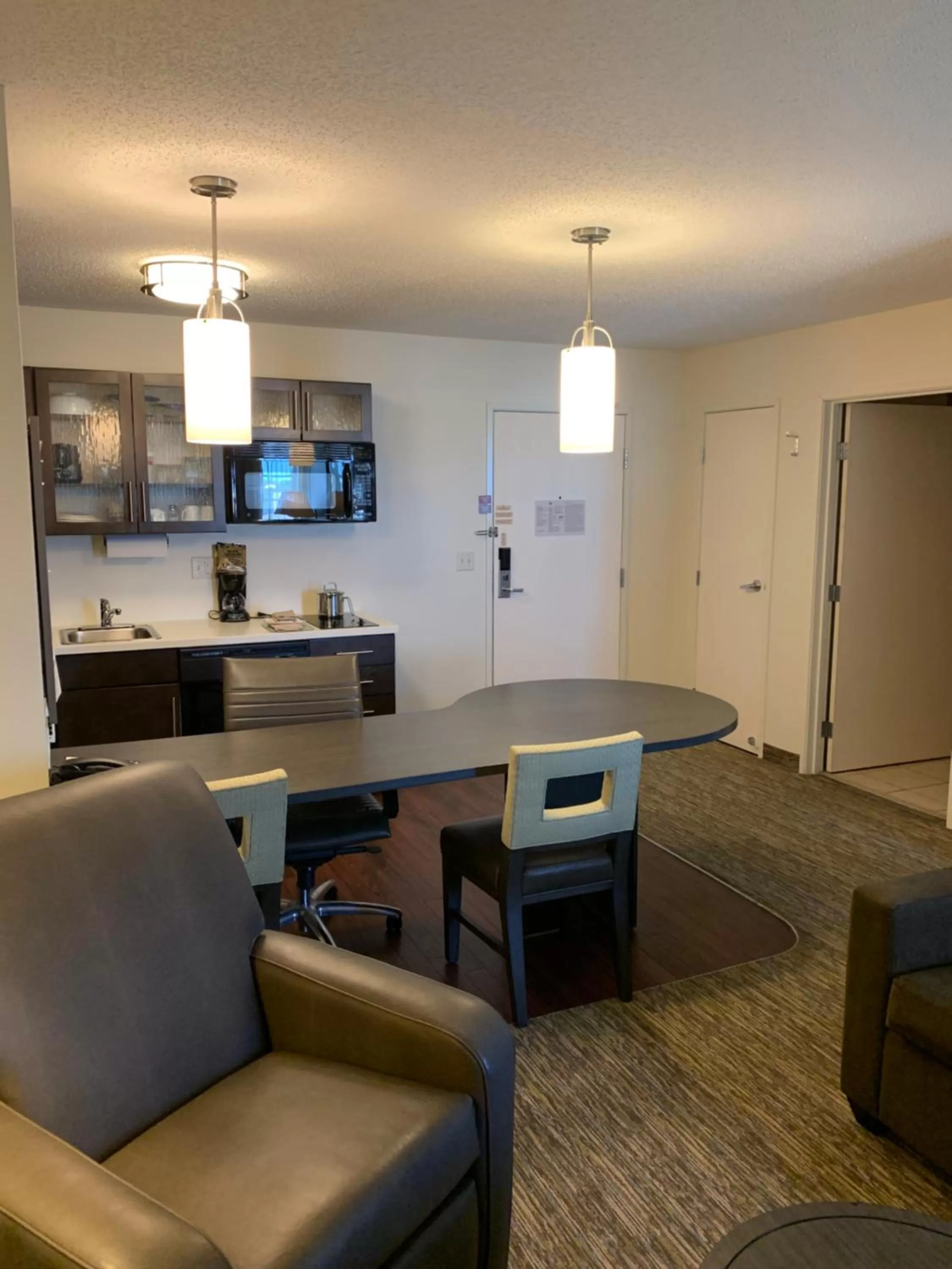 One-Bedroom Queen Suite in Candlewood Suites Fargo-North Dakota State University by IHG