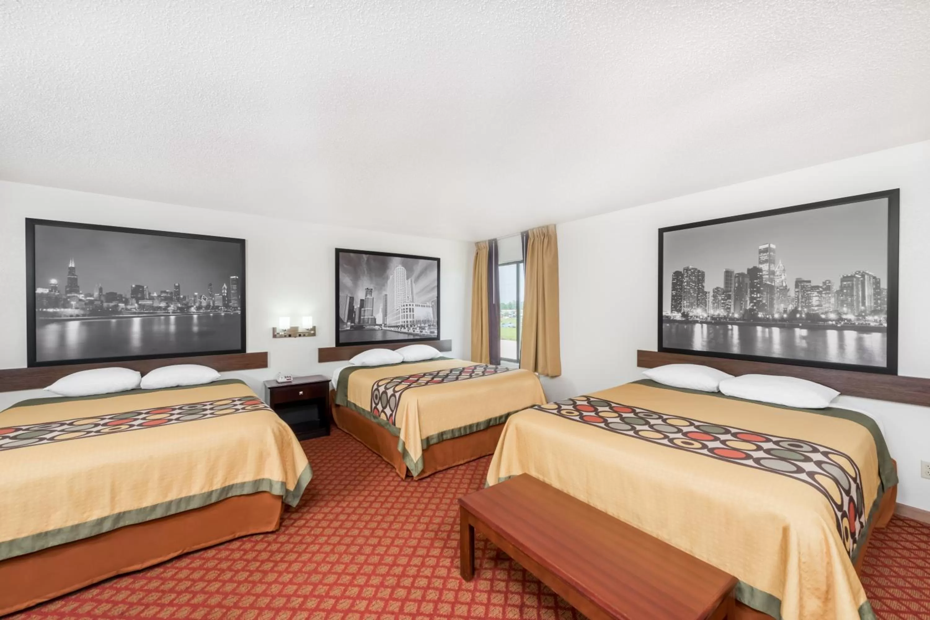 Studio King Suite - Non-Smoking in Super 8 by Wyndham Marshall