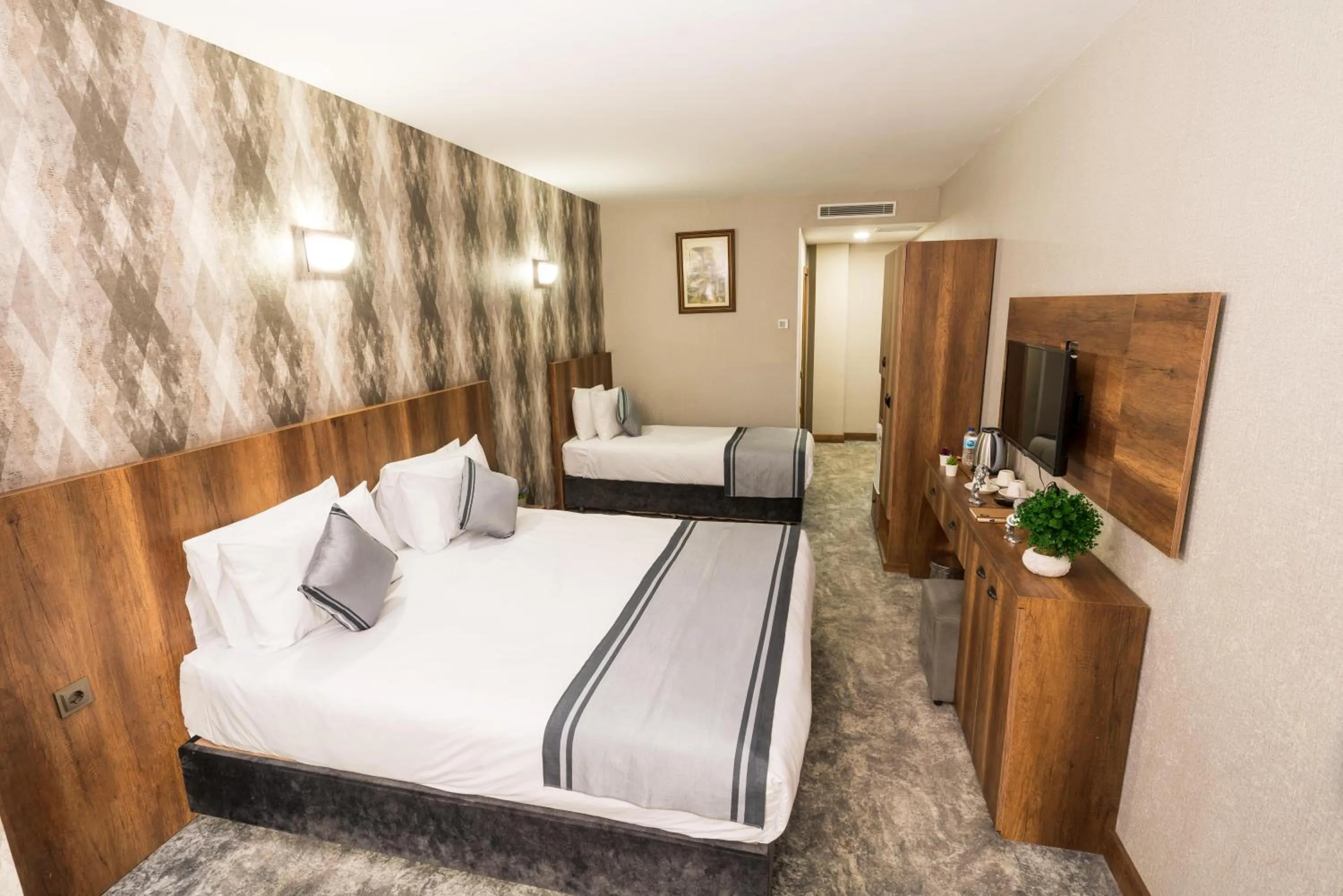 Deluxe Triple Room in Istanbul Airport Express Hotel