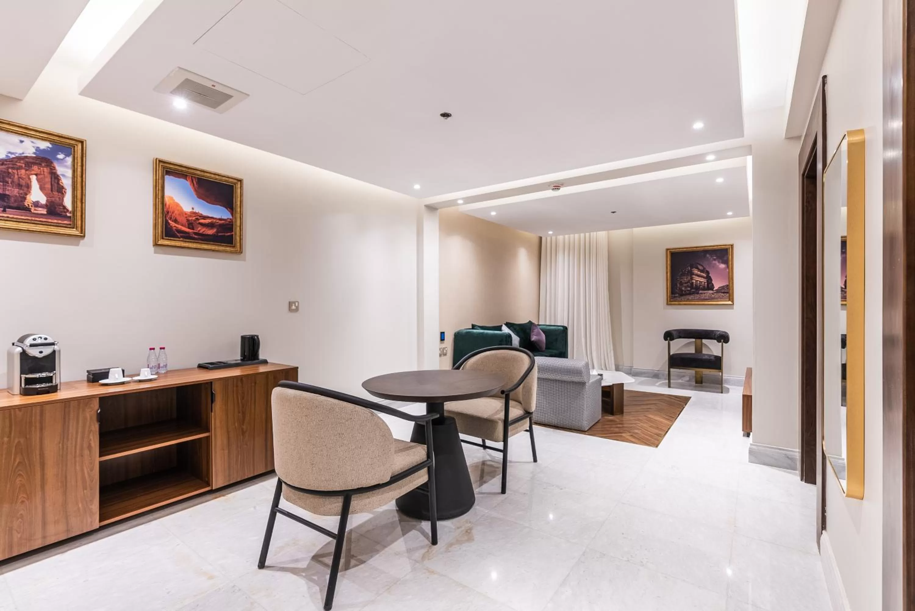 Superior Suite in Tura Hotel Olaya - فندق ترى العليا